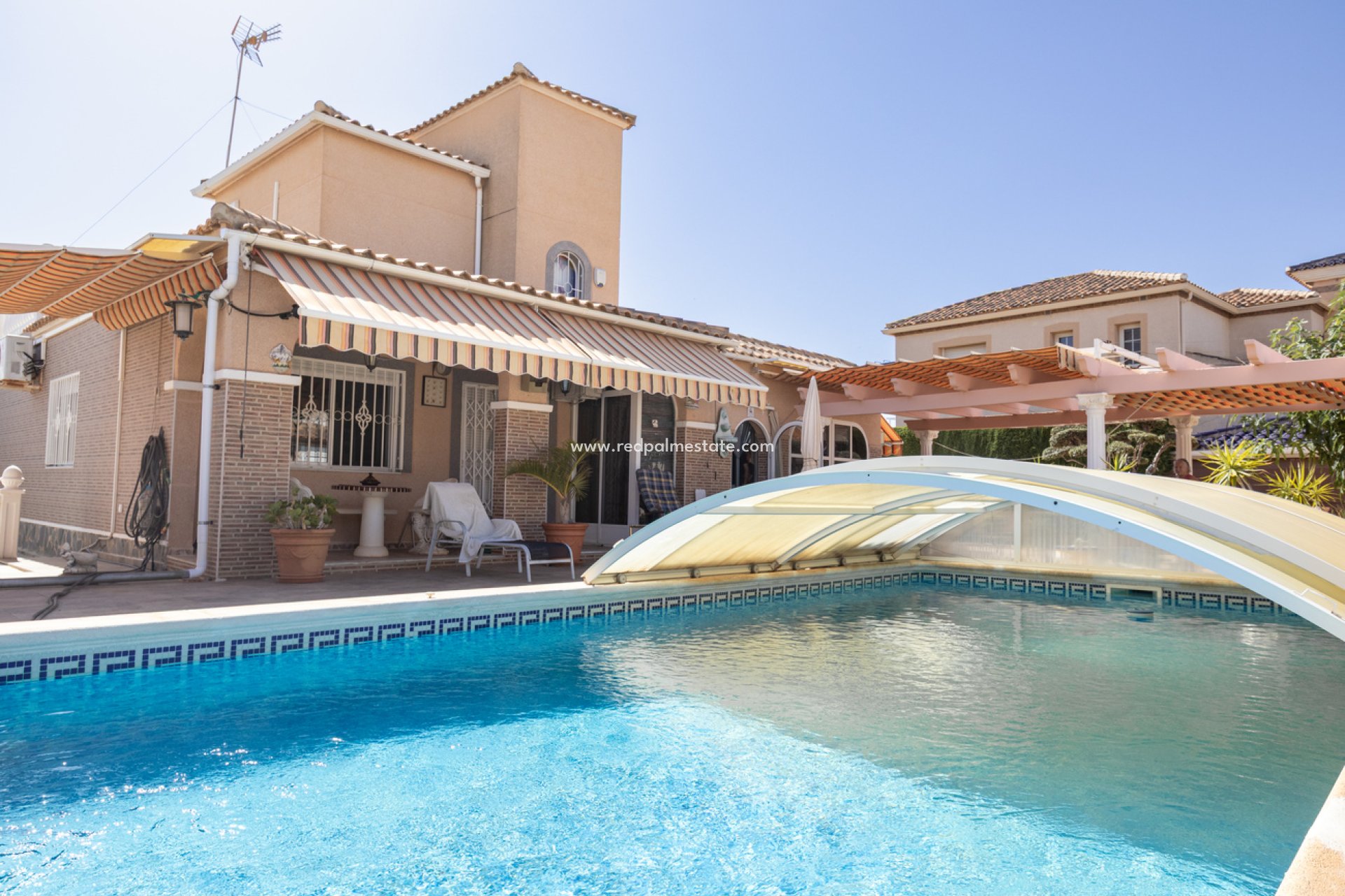 Videresalg - Villa -
Orihuela Costa - Costa Blanca