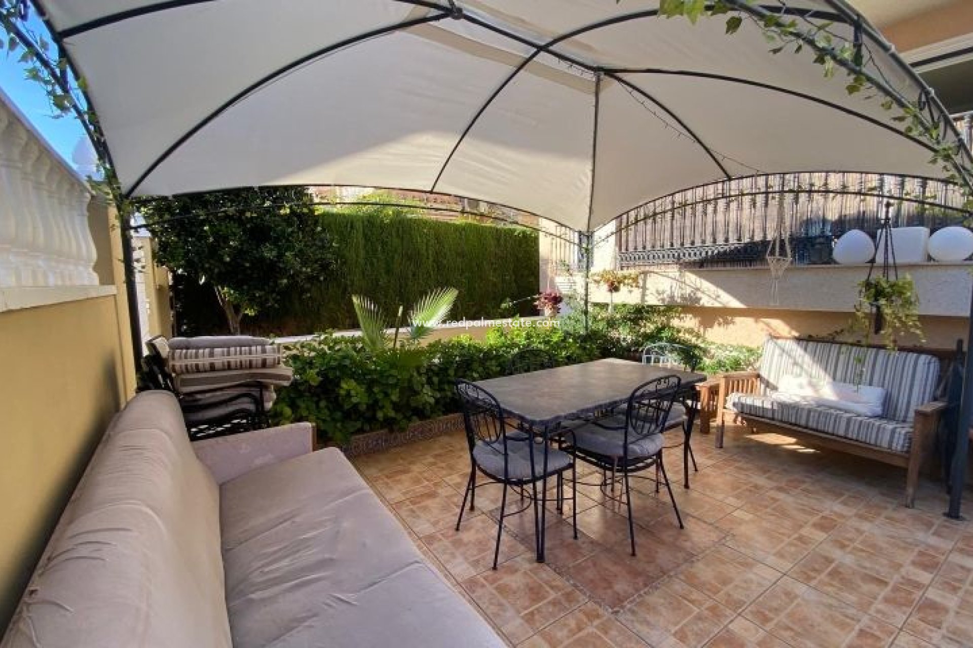 Videresalg - Villa -
Orihuela Costa - Costa Blanca