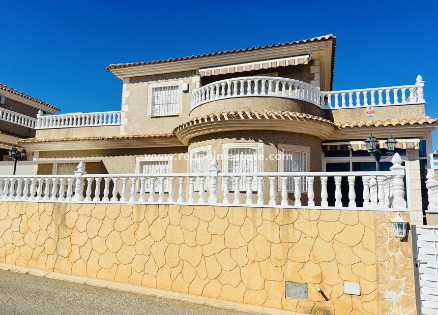 Videresalg - Villa -
Orihuela Costa - Costa Blanca