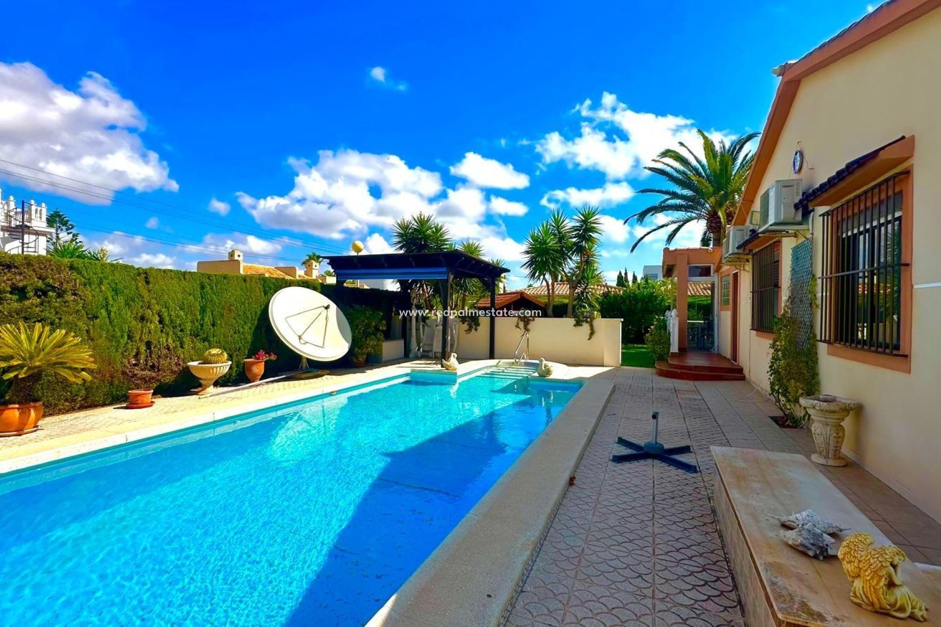 Videresalg - Villa -
Orihuela Costa - Costa Blanca