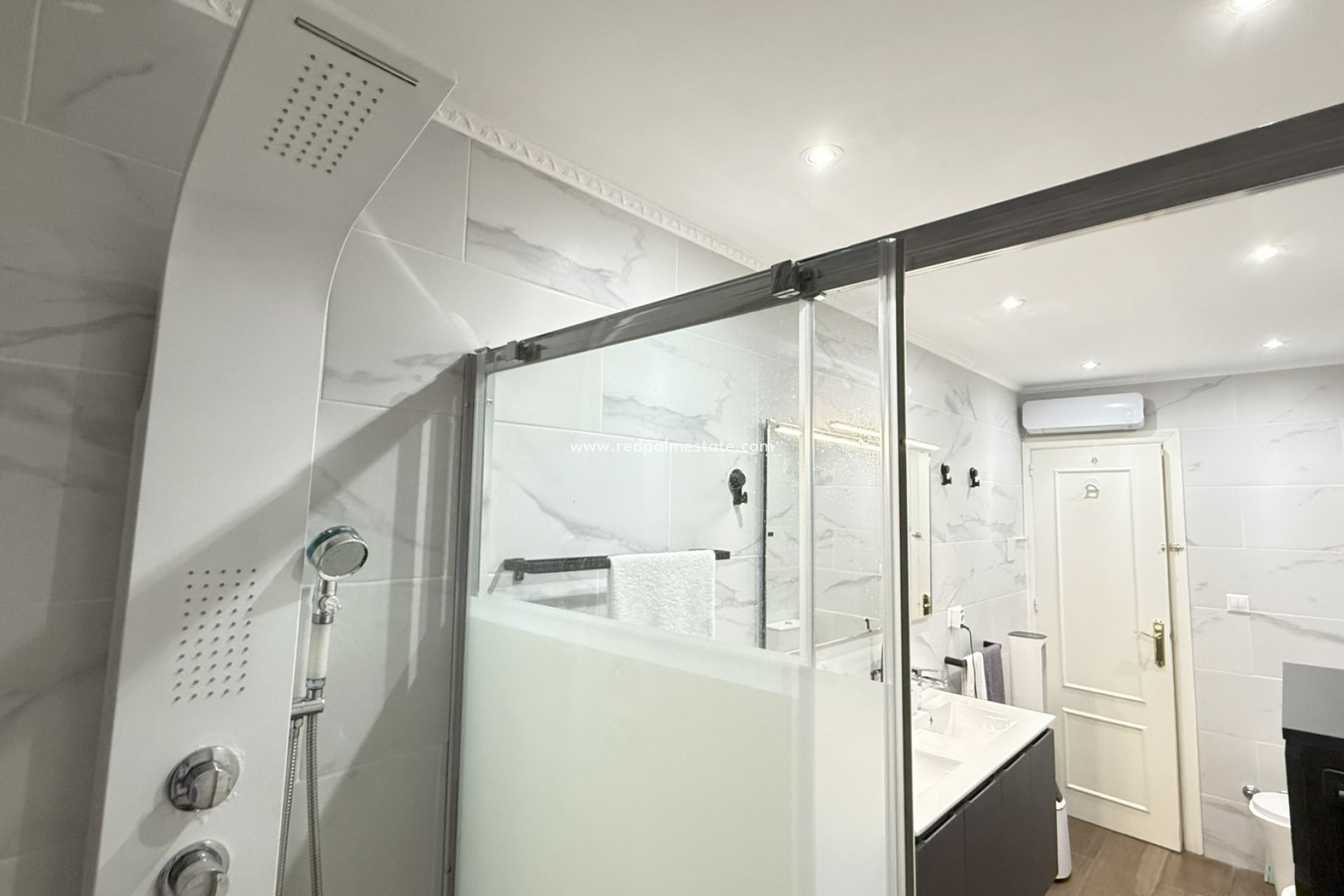 Videresalg - Villa -
Orihuela Costa - Costa Blanca