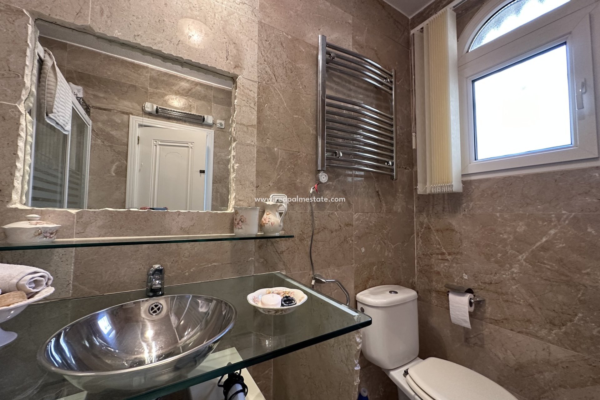 Videresalg - Villa -
Orihuela Costa - Costa Blanca