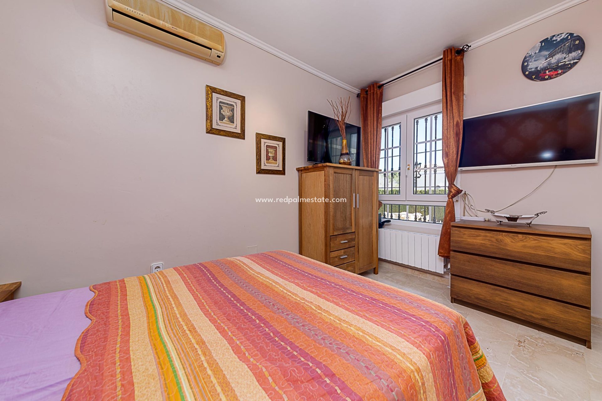 Videresalg - Villa -
Orihuela Costa - Costa Blanca