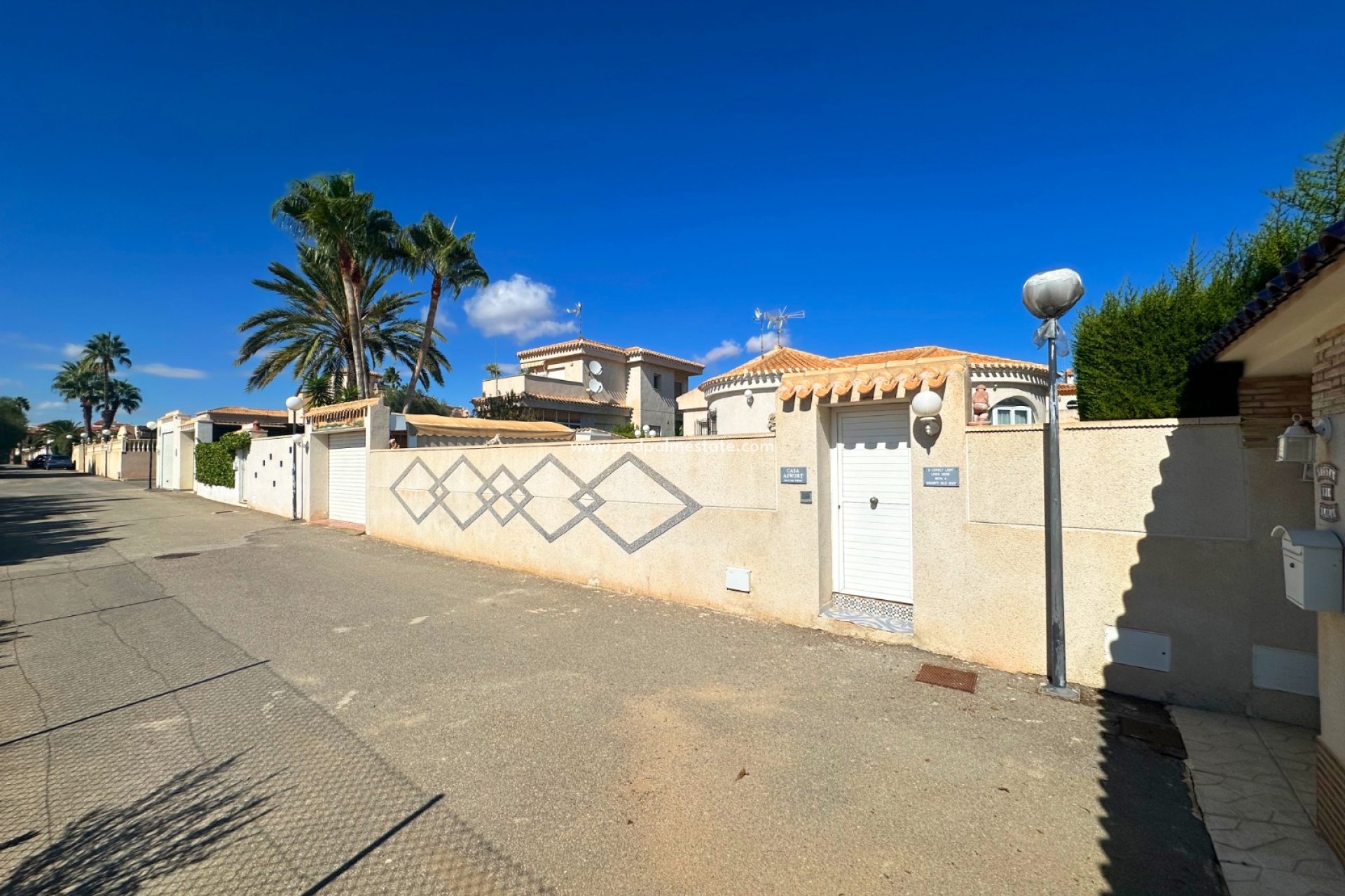 Videresalg - Villa -
Orihuela Costa - Costa Blanca