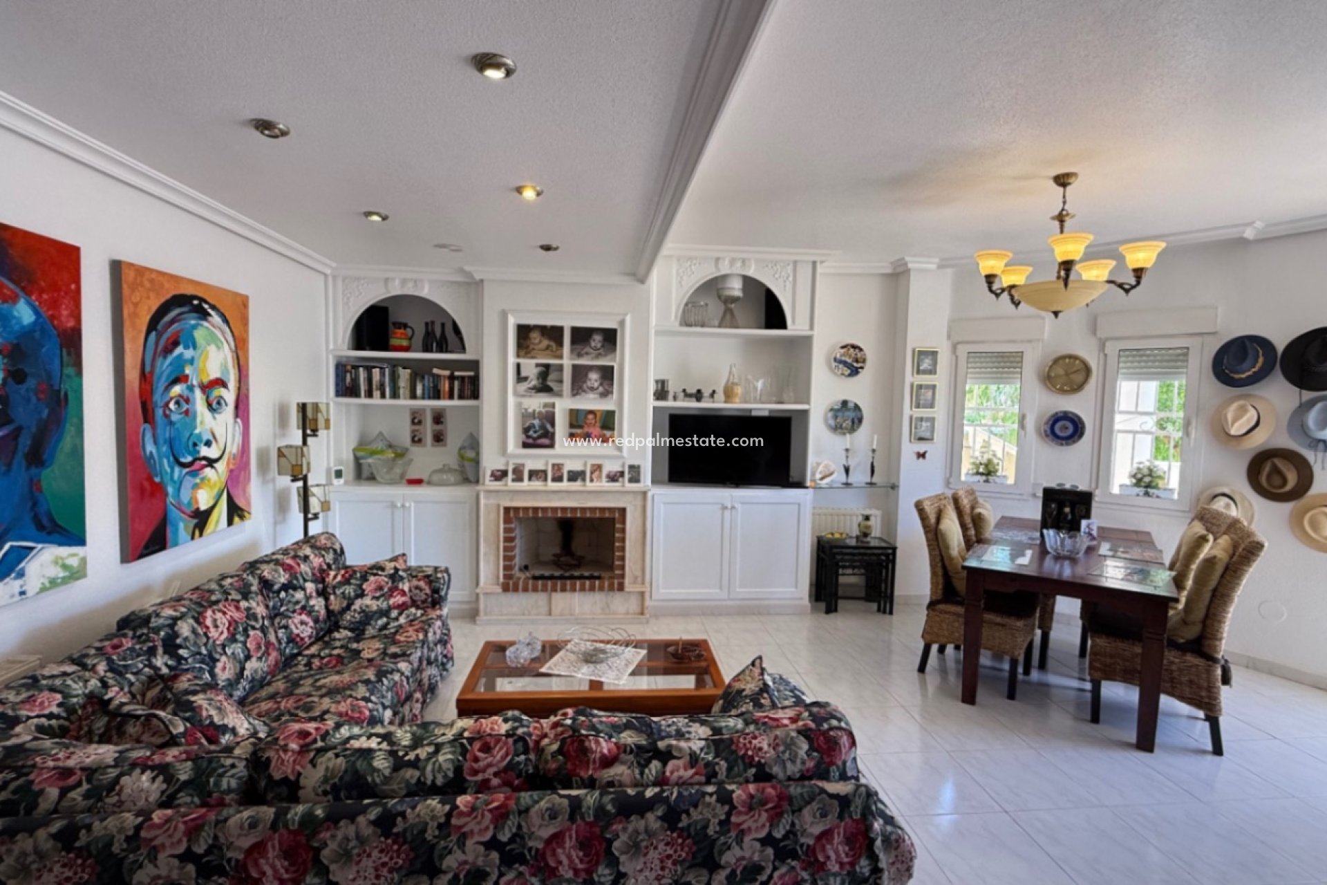 Videresalg - Villa -
Orihuela Costa - Costa Blanca