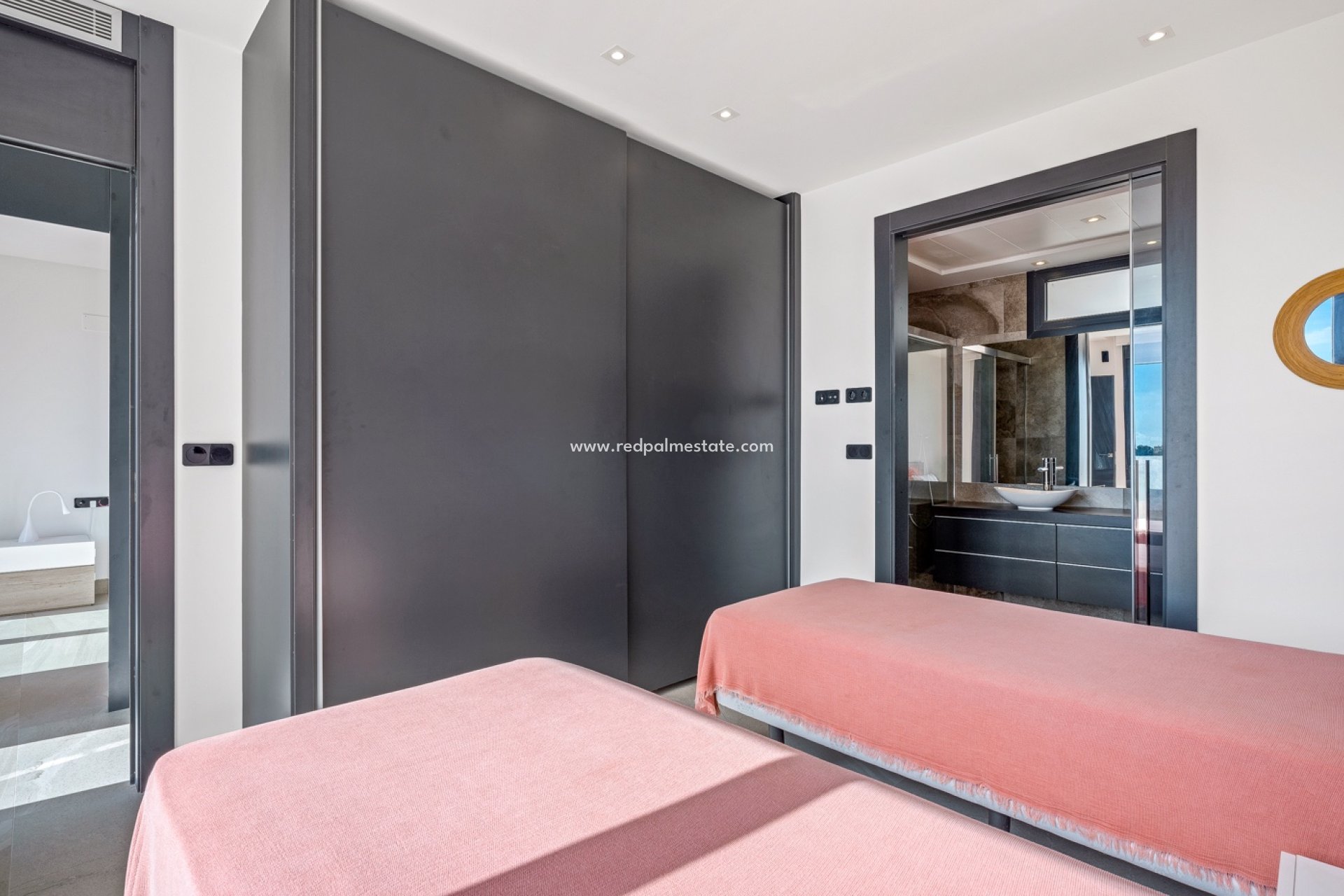 Videresalg - Villa -
Orihuela Costa - Costa Blanca