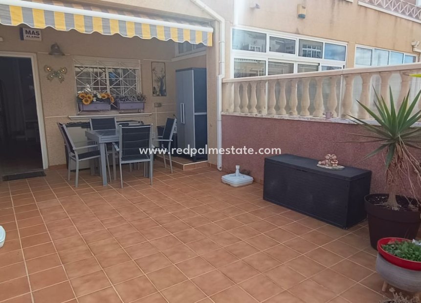 Videresalg - Villa -
Orihuela Costa - Costa Blanca