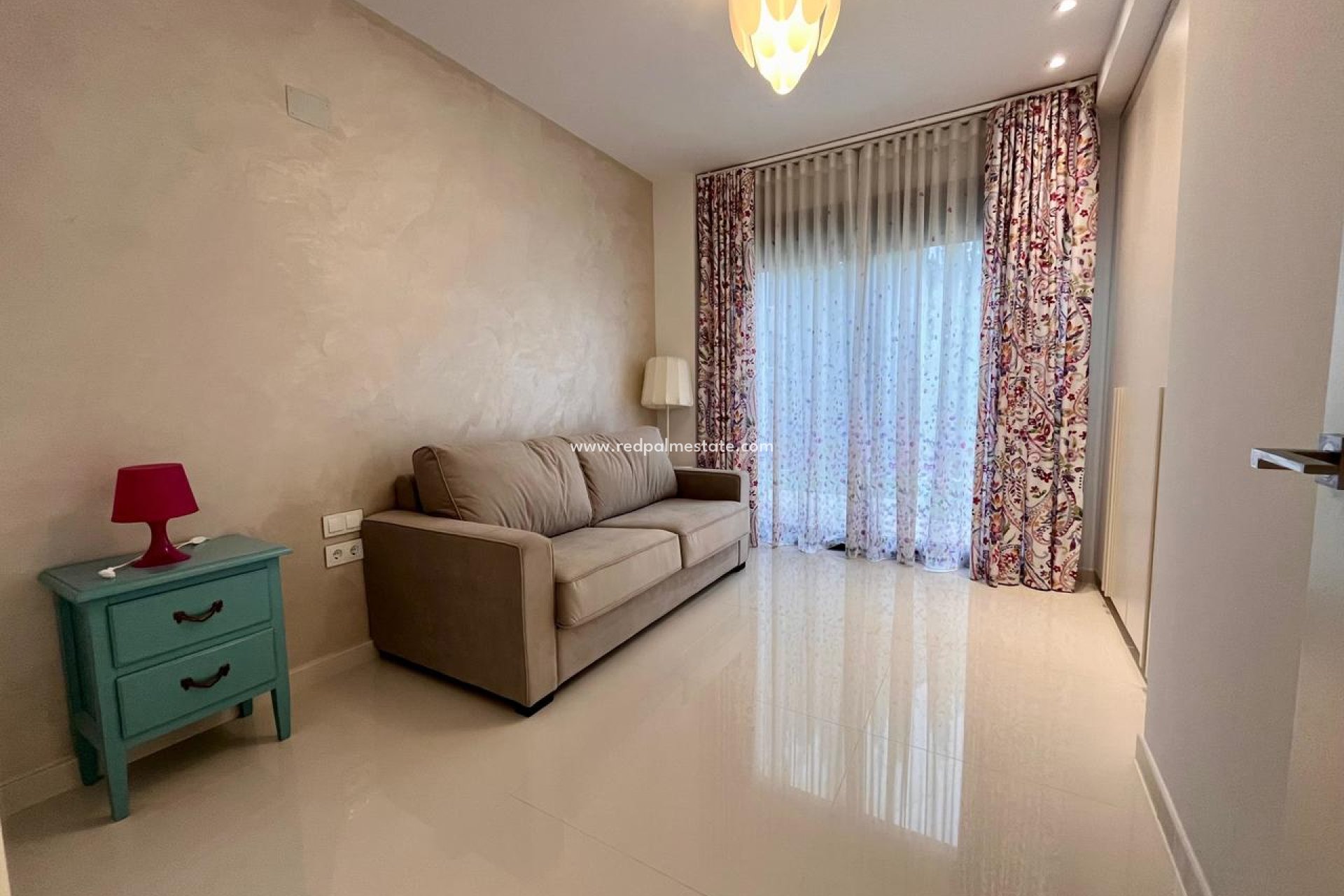 Videresalg - Villa -
Orihuela Costa - Dehesa de campoamor