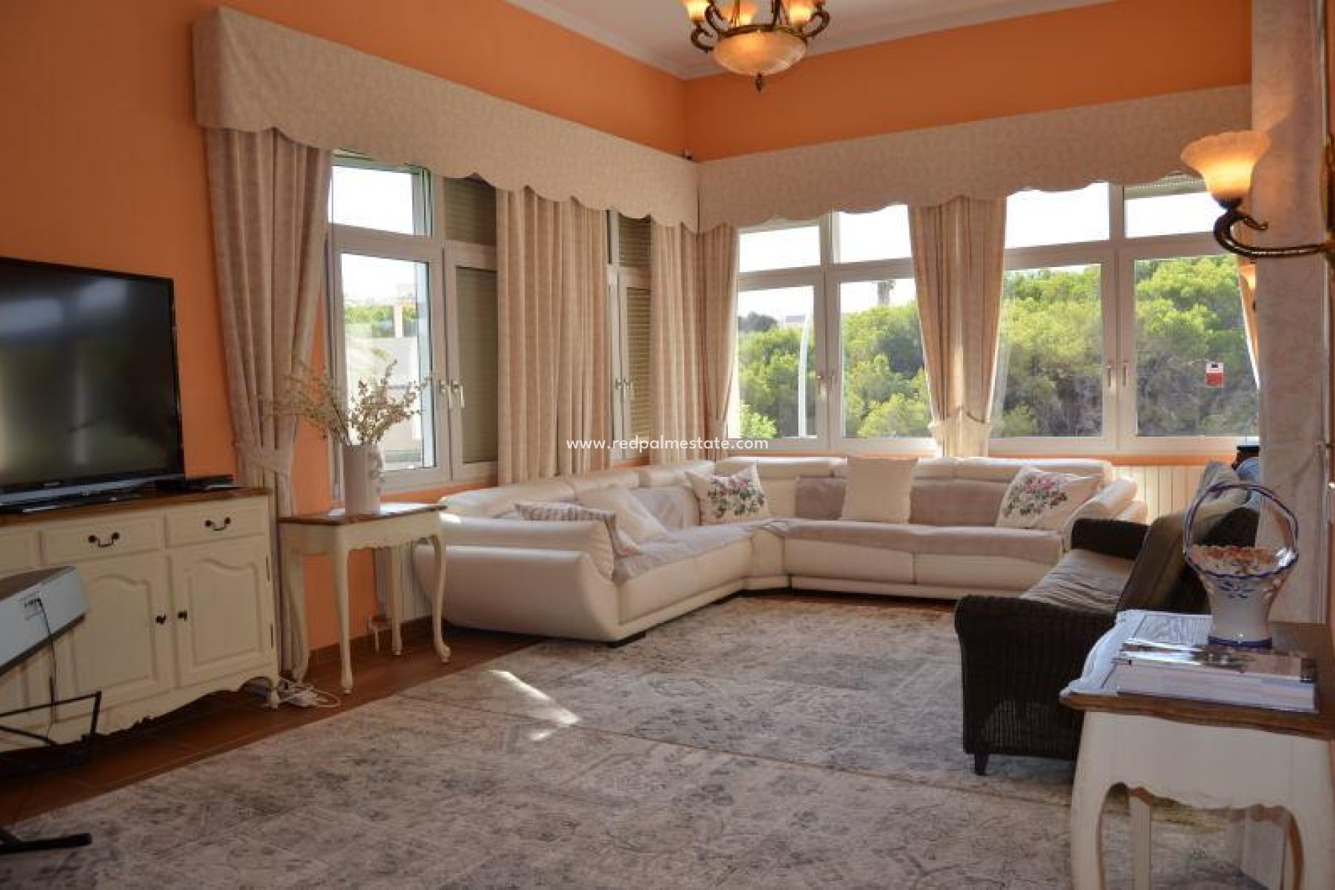 Videresalg - Villa -
Orihuela Costa - Dehesa de campoamor