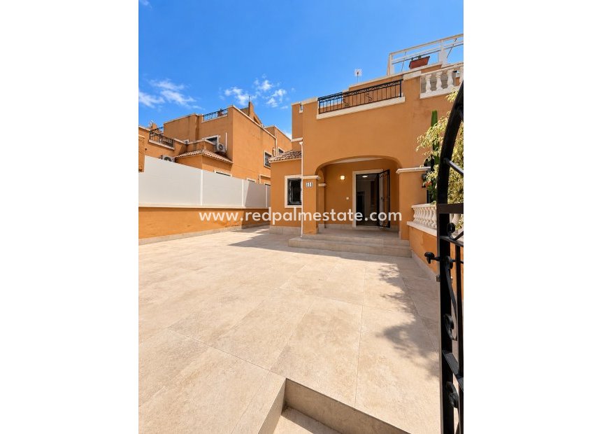 Videresalg - Villa -
Orihuela Costa - dream hills