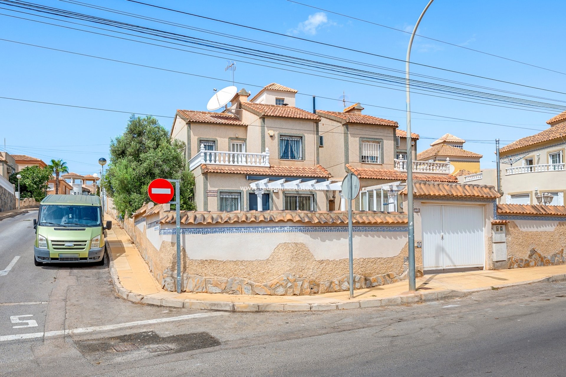 Videresalg - Villa -
Orihuela Costa - El Galan