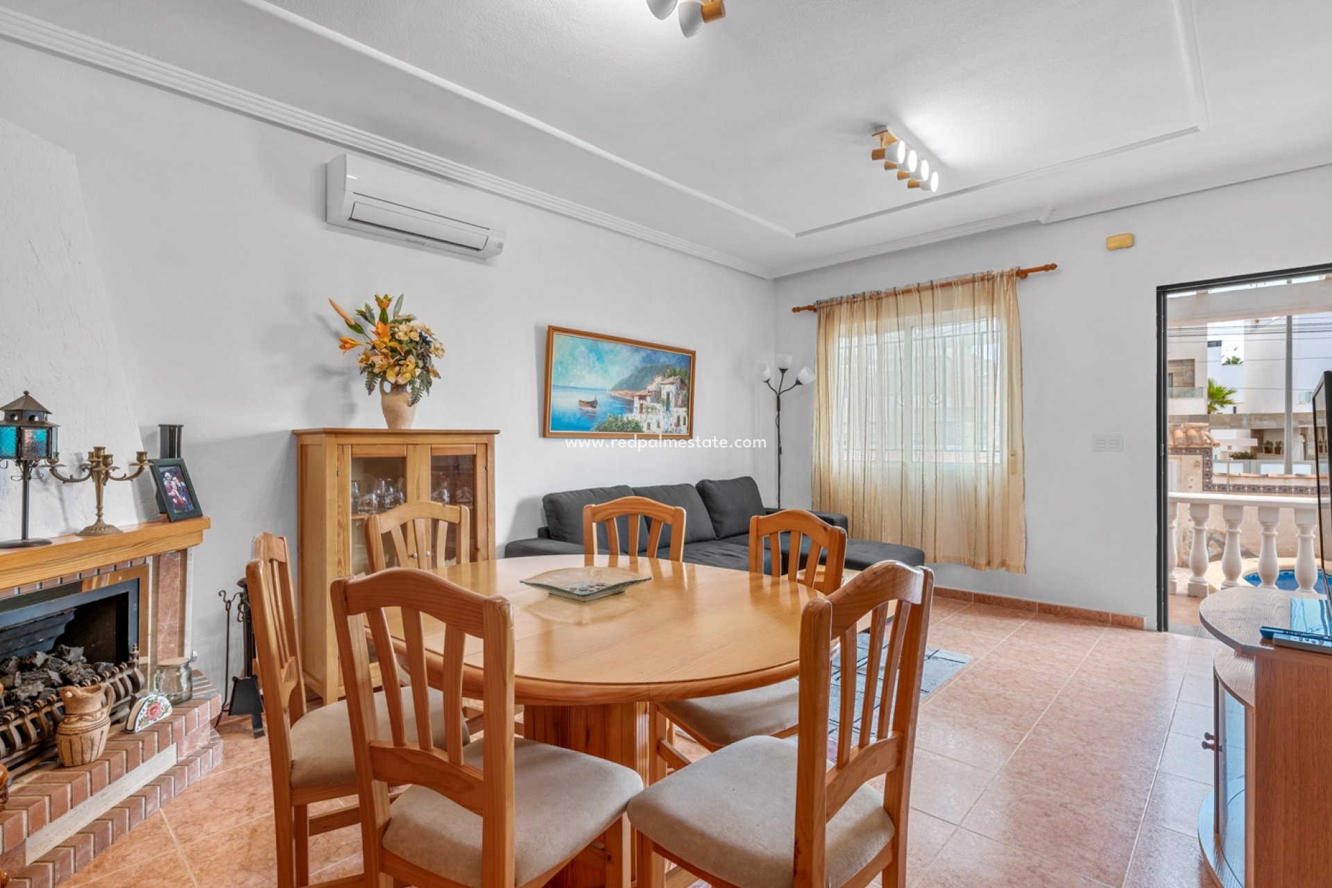 Videresalg - Villa -
Orihuela Costa - El Galan