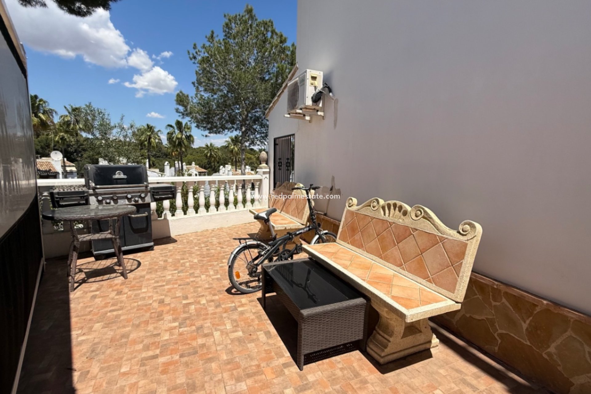 Videresalg - Villa -
Orihuela Costa - Inland