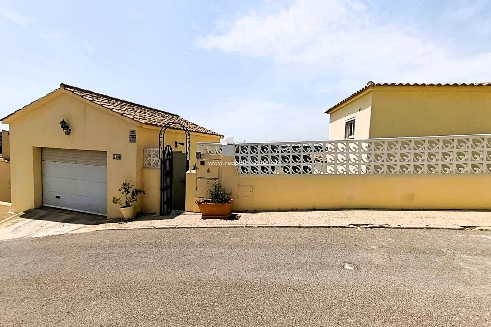 Videresalg - Villa -
Orihuela Costa - Inland