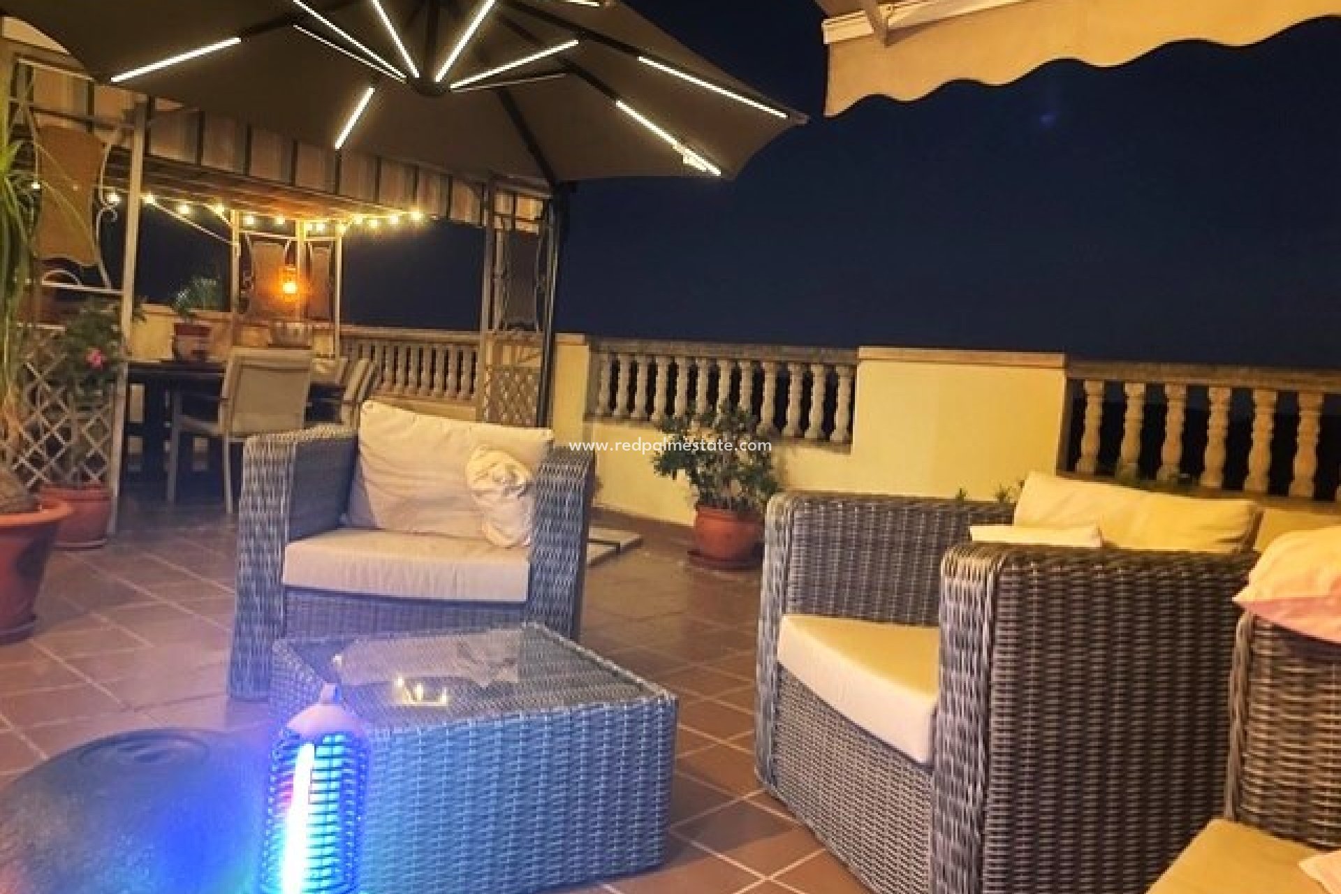 Videresalg - Villa -
Orihuela Costa - Inland
