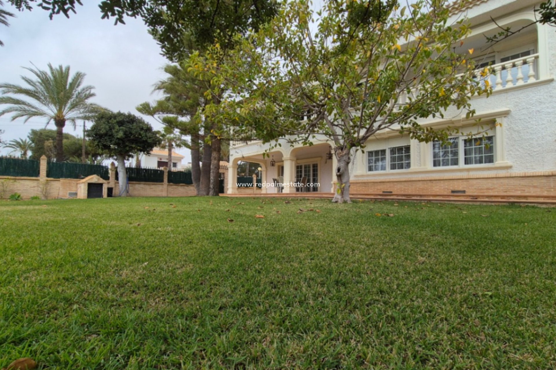 Videresalg - Villa -
Orihuela Costa - Inland