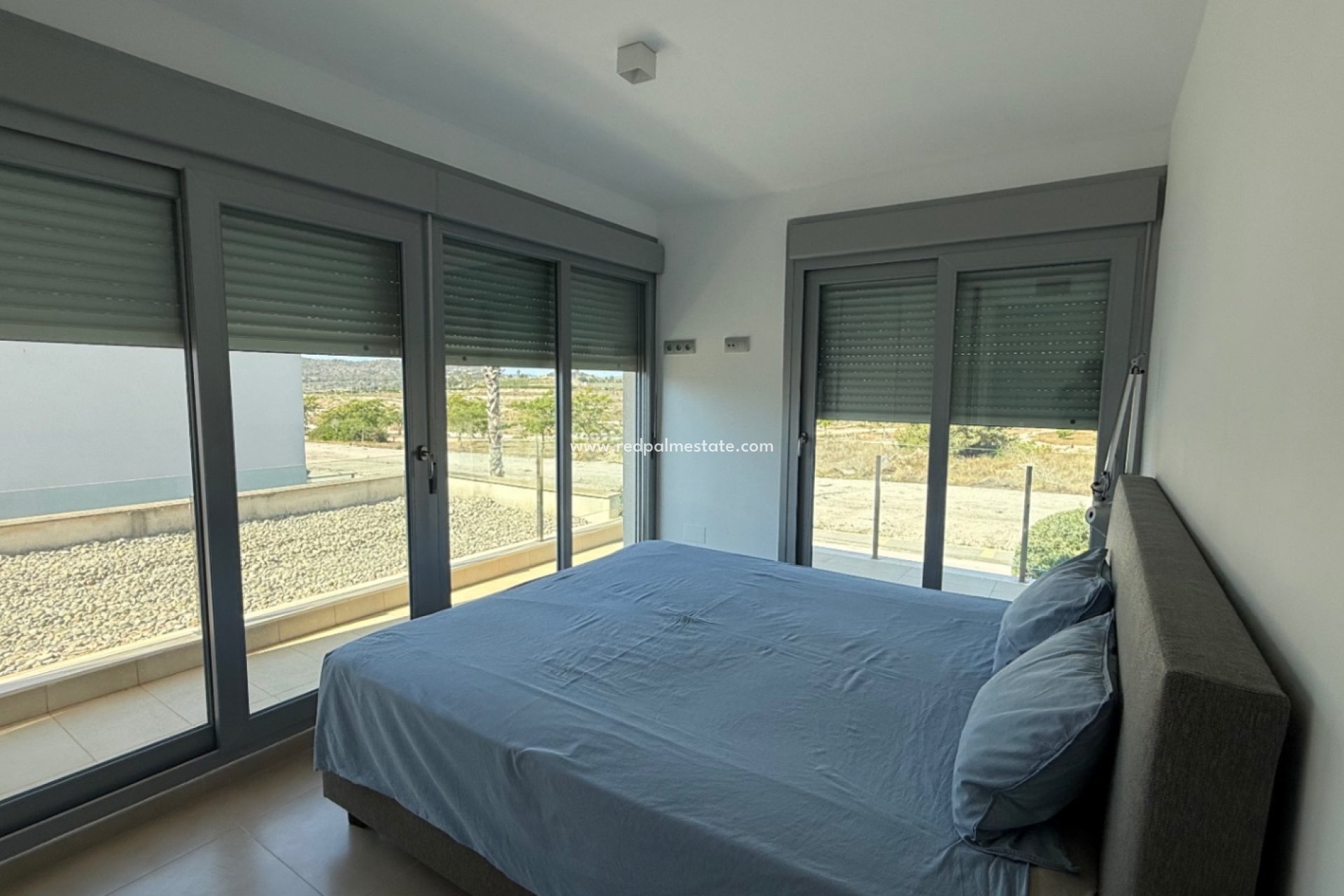 Videresalg - Villa -
Orihuela Costa - Inland