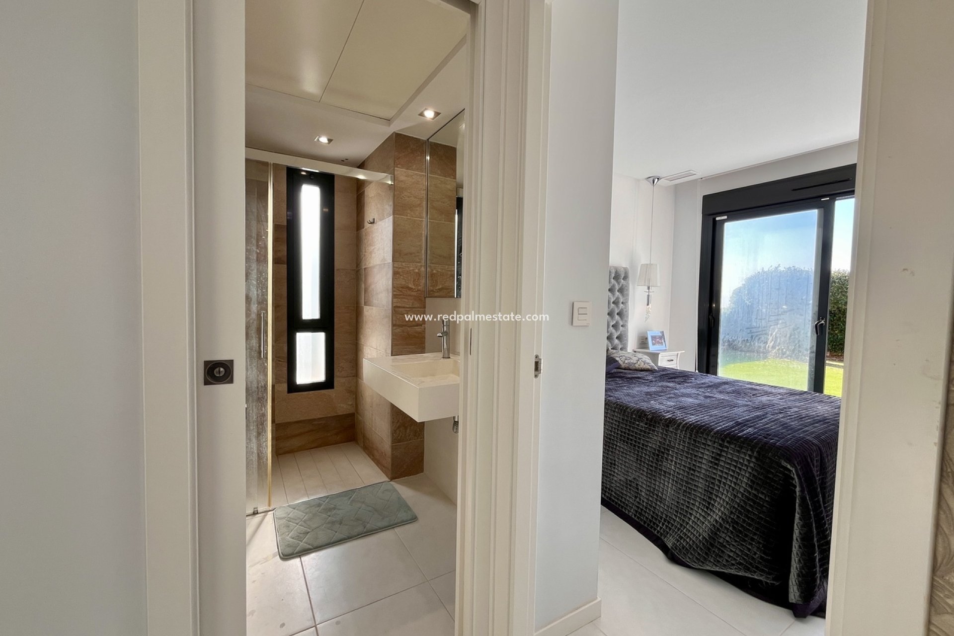 Videresalg - Villa -
Orihuela Costa - Inland