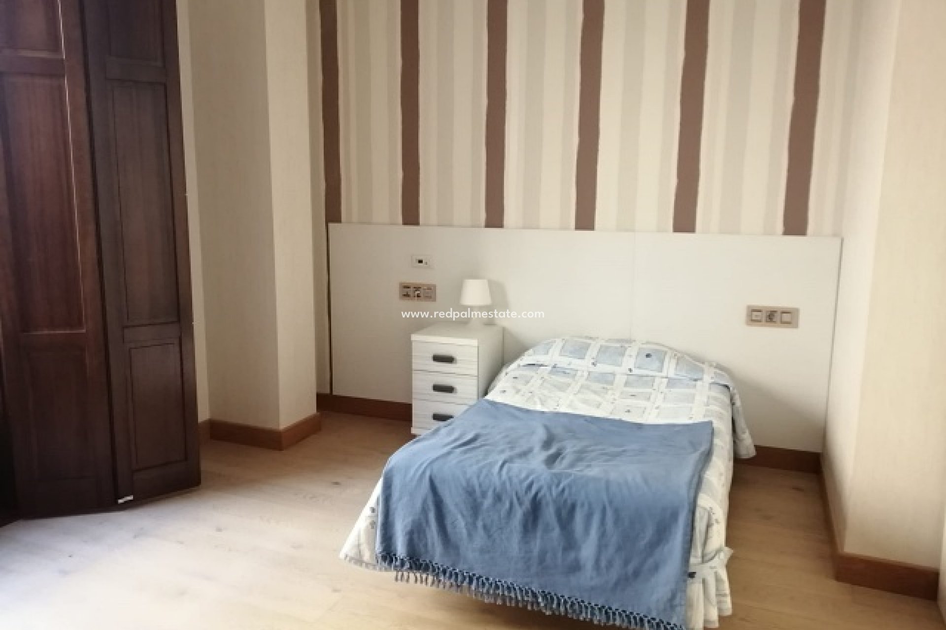 Videresalg - Villa -
Orihuela Costa - Inland