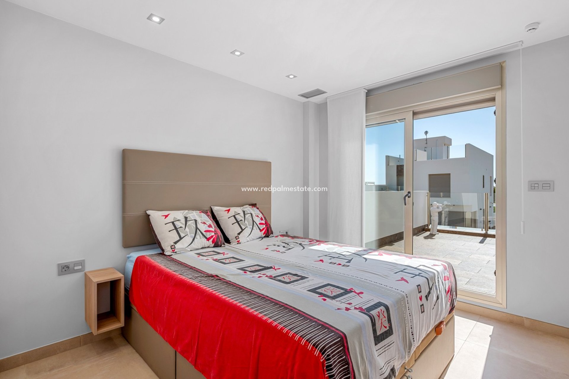 Videresalg - Villa -
Orihuela Costa - Inland