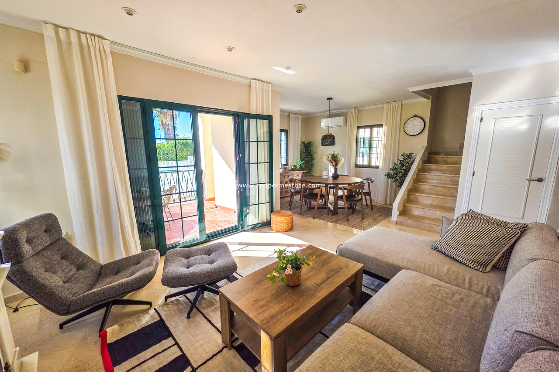 Videresalg - Villa -
Orihuela Costa - Inland