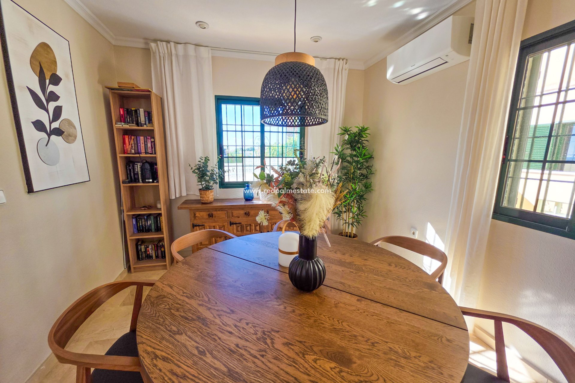 Videresalg - Villa -
Orihuela Costa - Inland