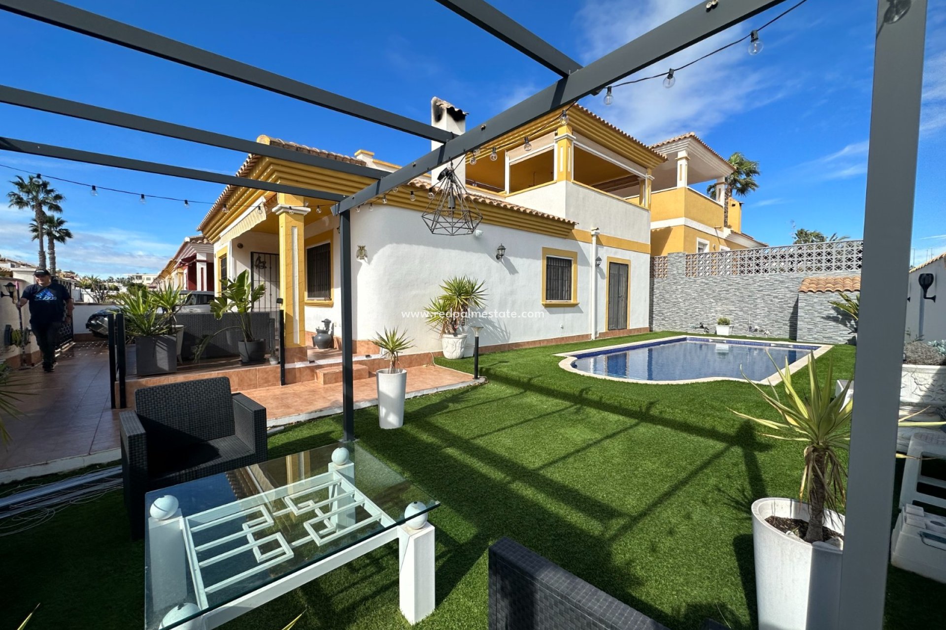 Videresalg - Villa -
Orihuela Costa - Inland