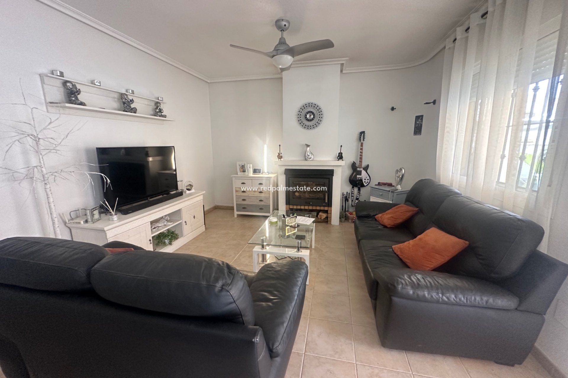 Videresalg - Villa -
Orihuela Costa - Inland