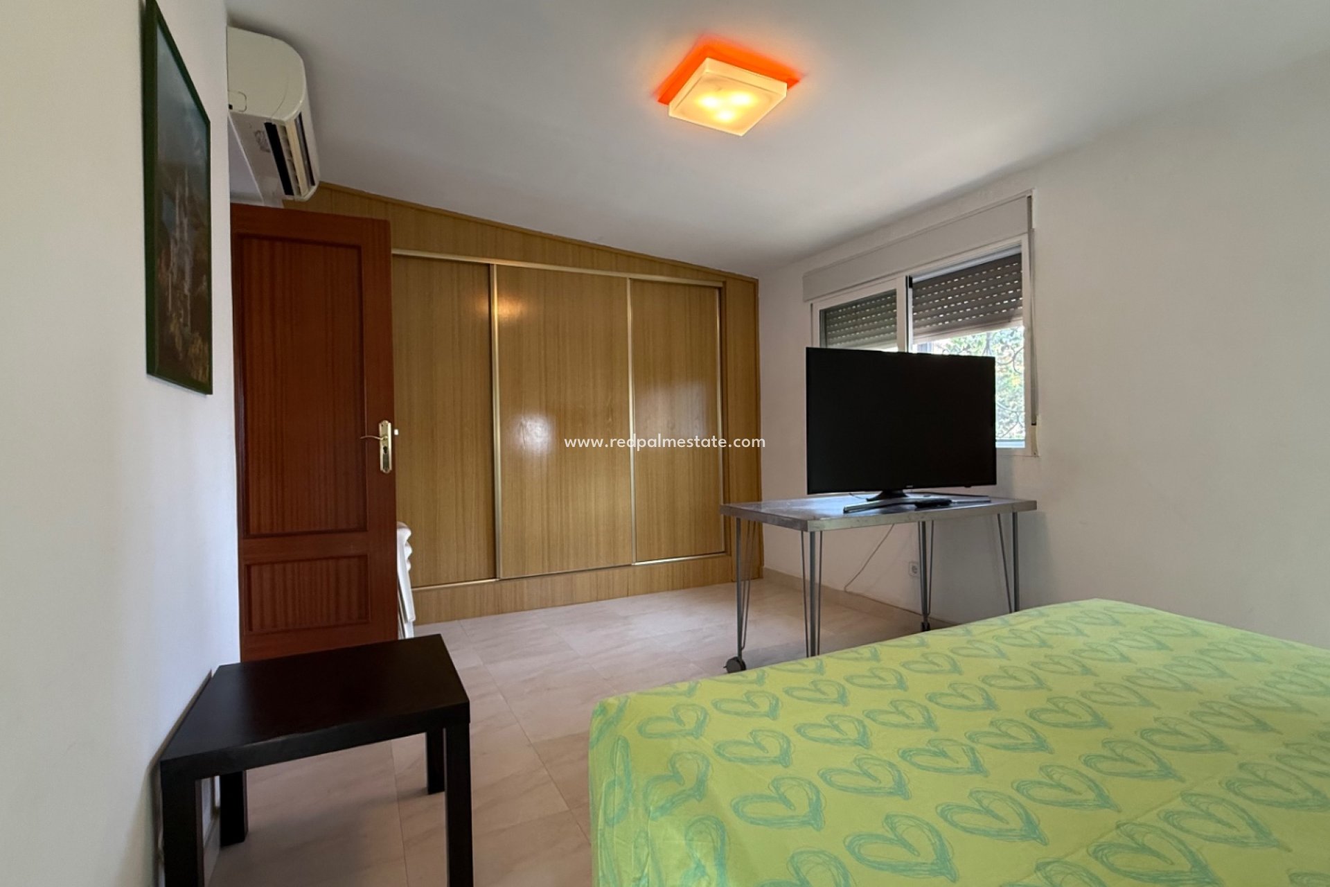 Videresalg - Villa -
Orihuela Costa - Inland