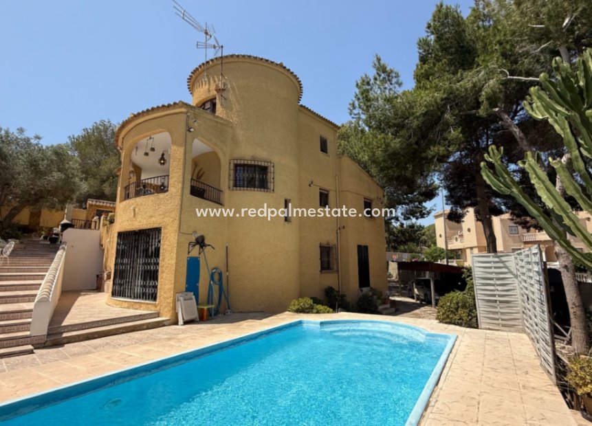 Videresalg - Villa -
Orihuela Costa - Inland