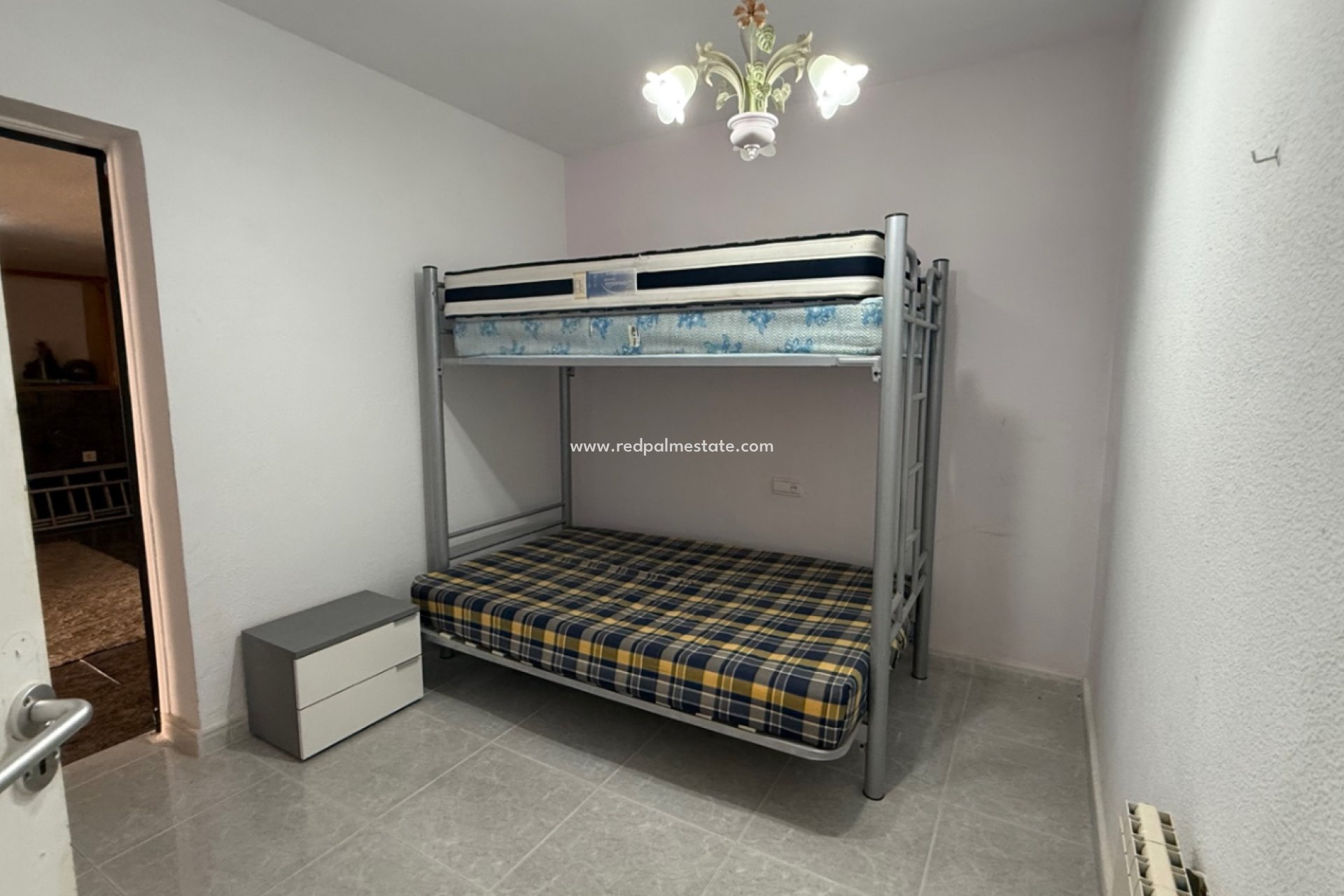 Videresalg - Villa -
Orihuela Costa - Inland