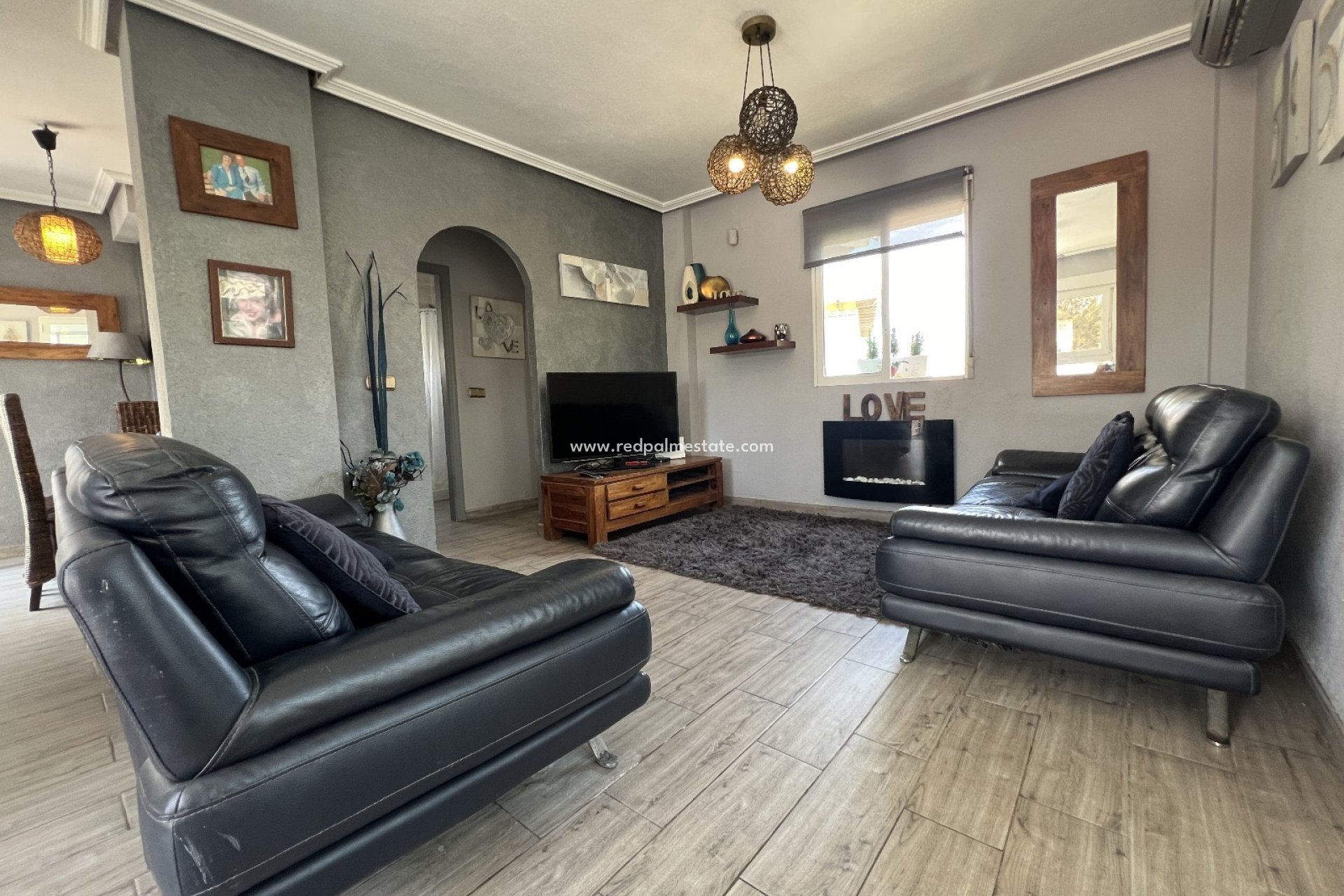 Videresalg - Villa -
Orihuela Costa - Inland