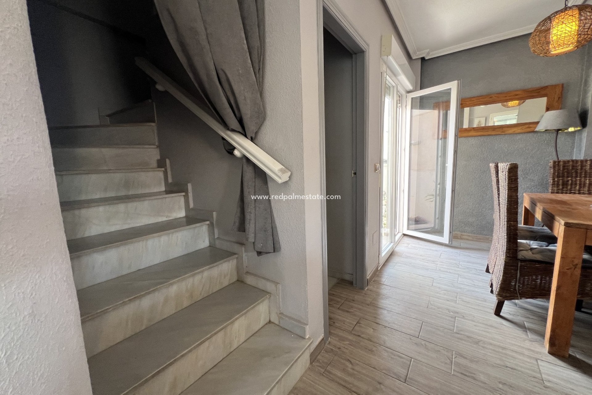 Videresalg - Villa -
Orihuela Costa - Inland