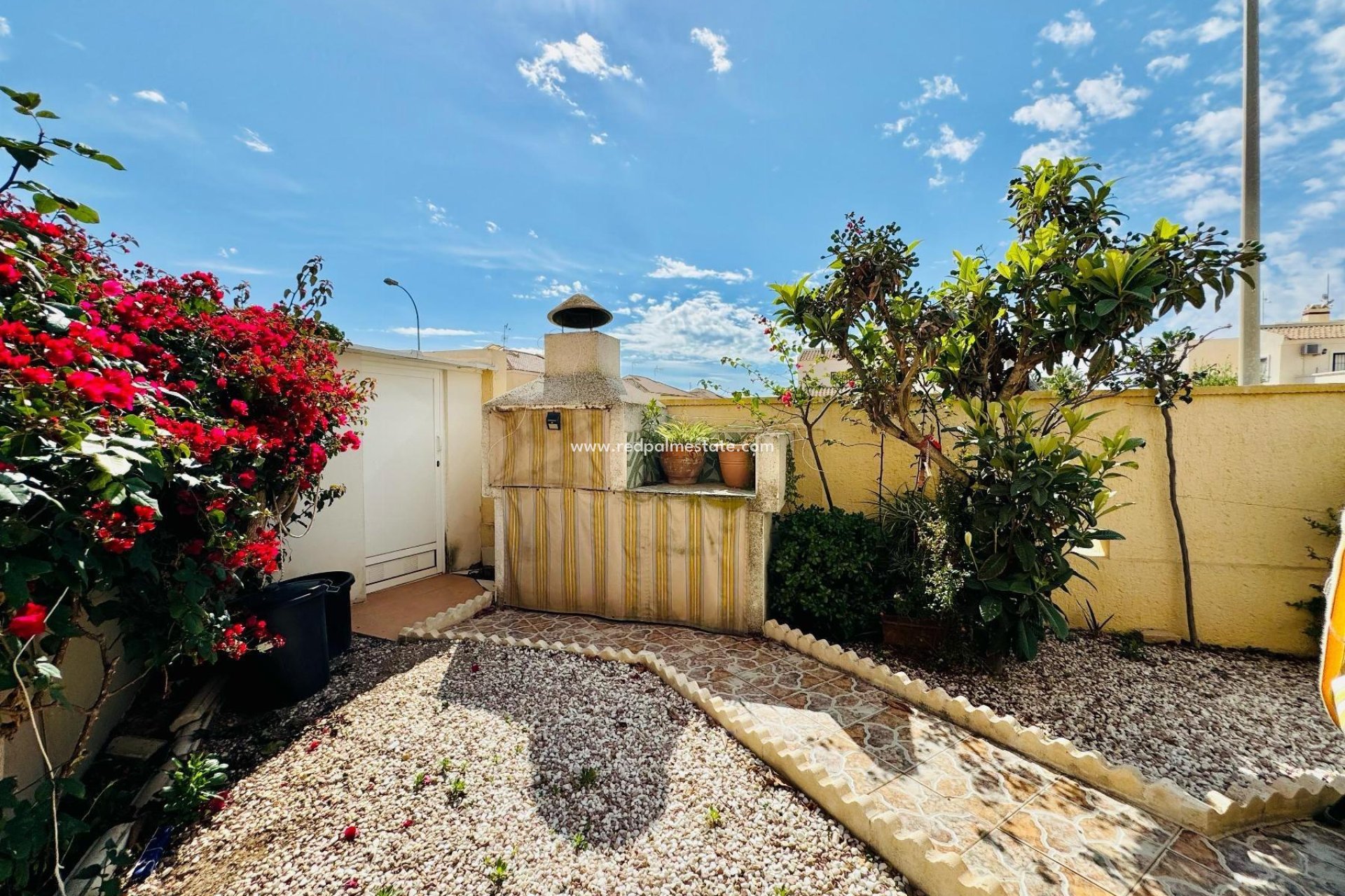 Videresalg - Villa -
Orihuela Costa - La Florida