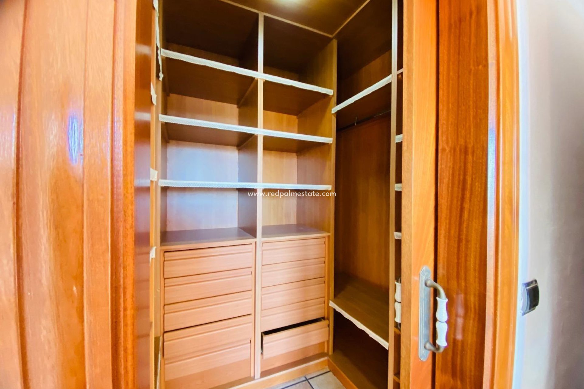 Videresalg - Villa -
Orihuela Costa - La Florida