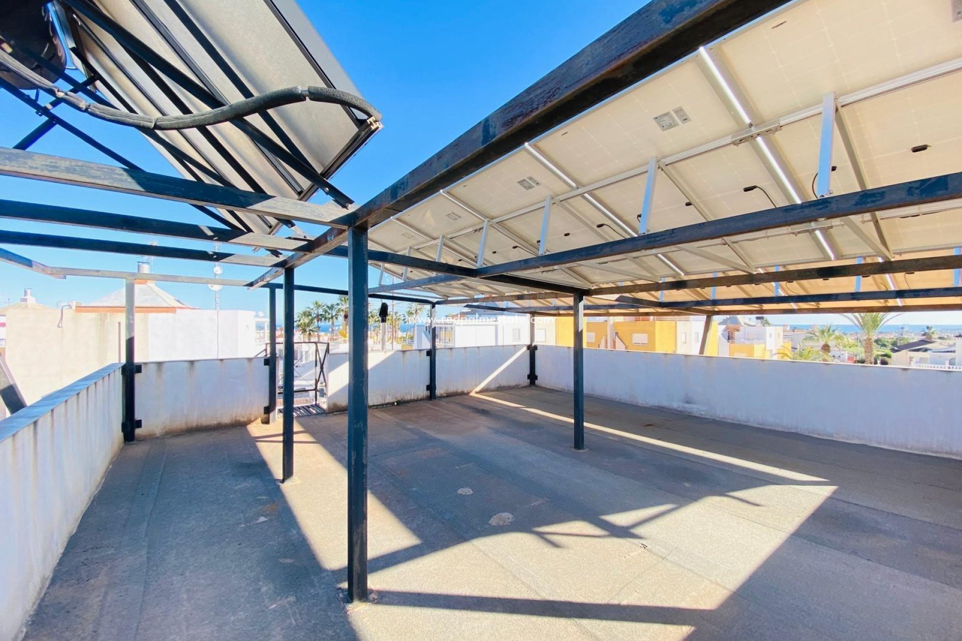 Videresalg - Villa -
Orihuela Costa - La Florida