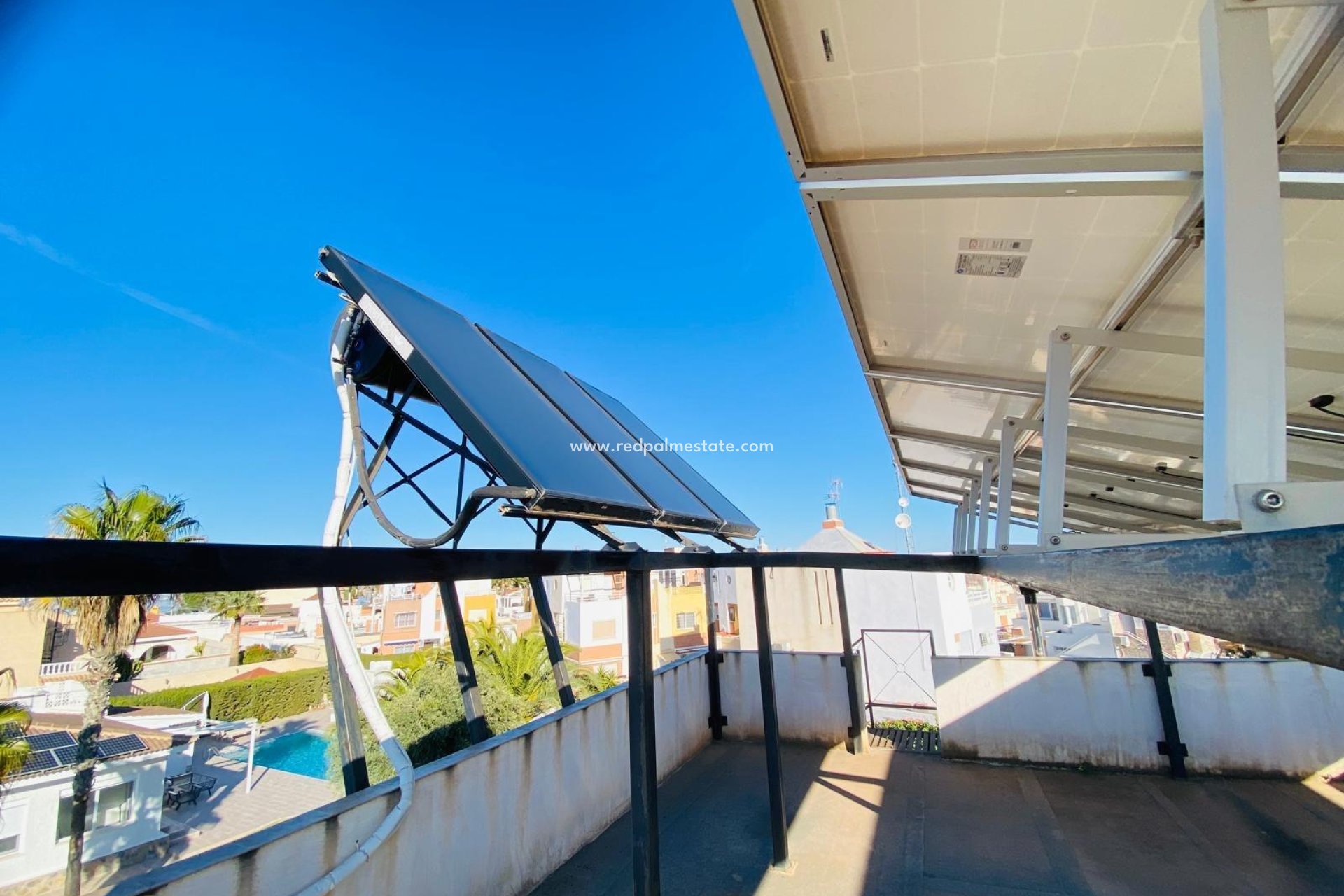 Videresalg - Villa -
Orihuela Costa - La Florida