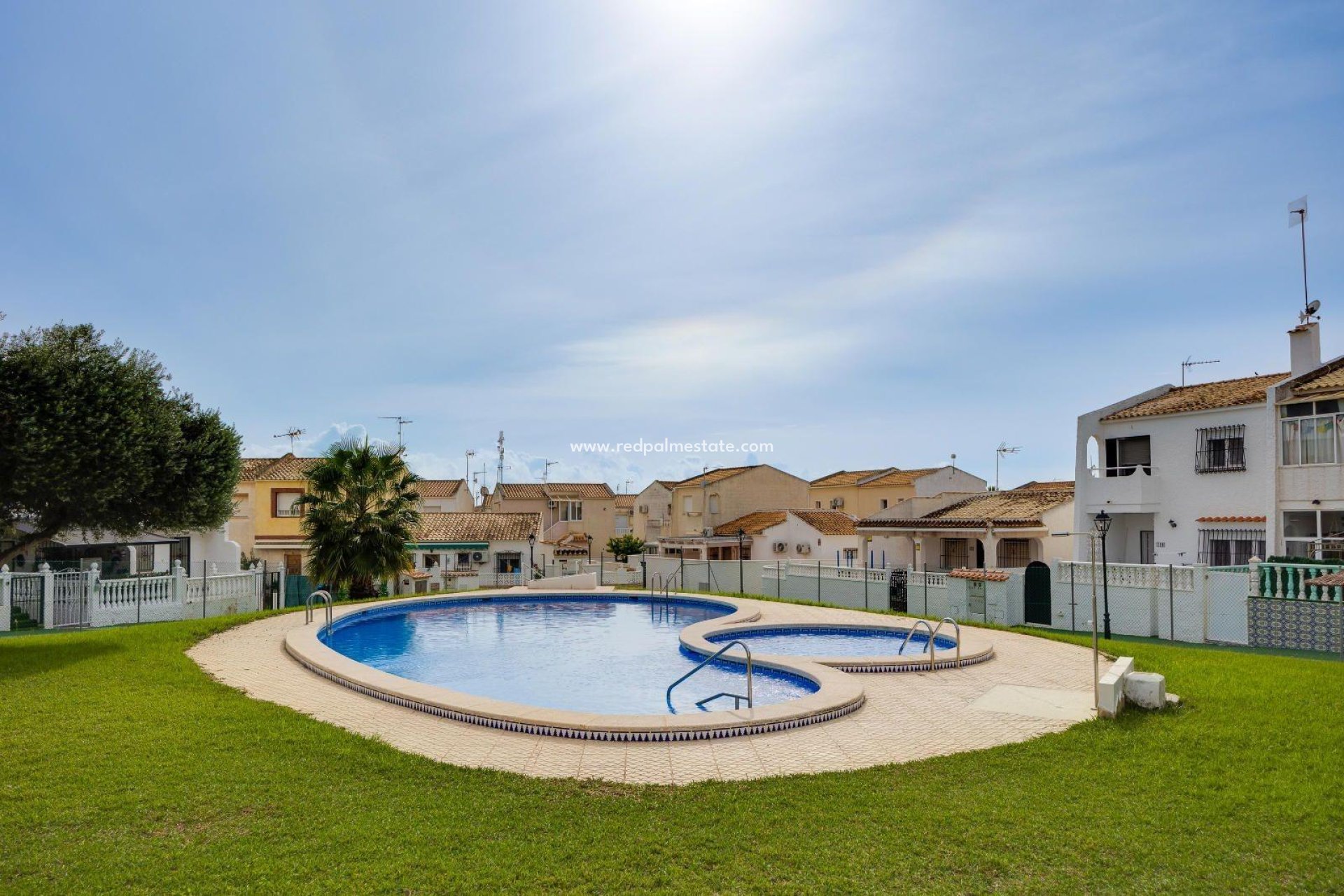 Videresalg - Villa -
Orihuela Costa - La Florida