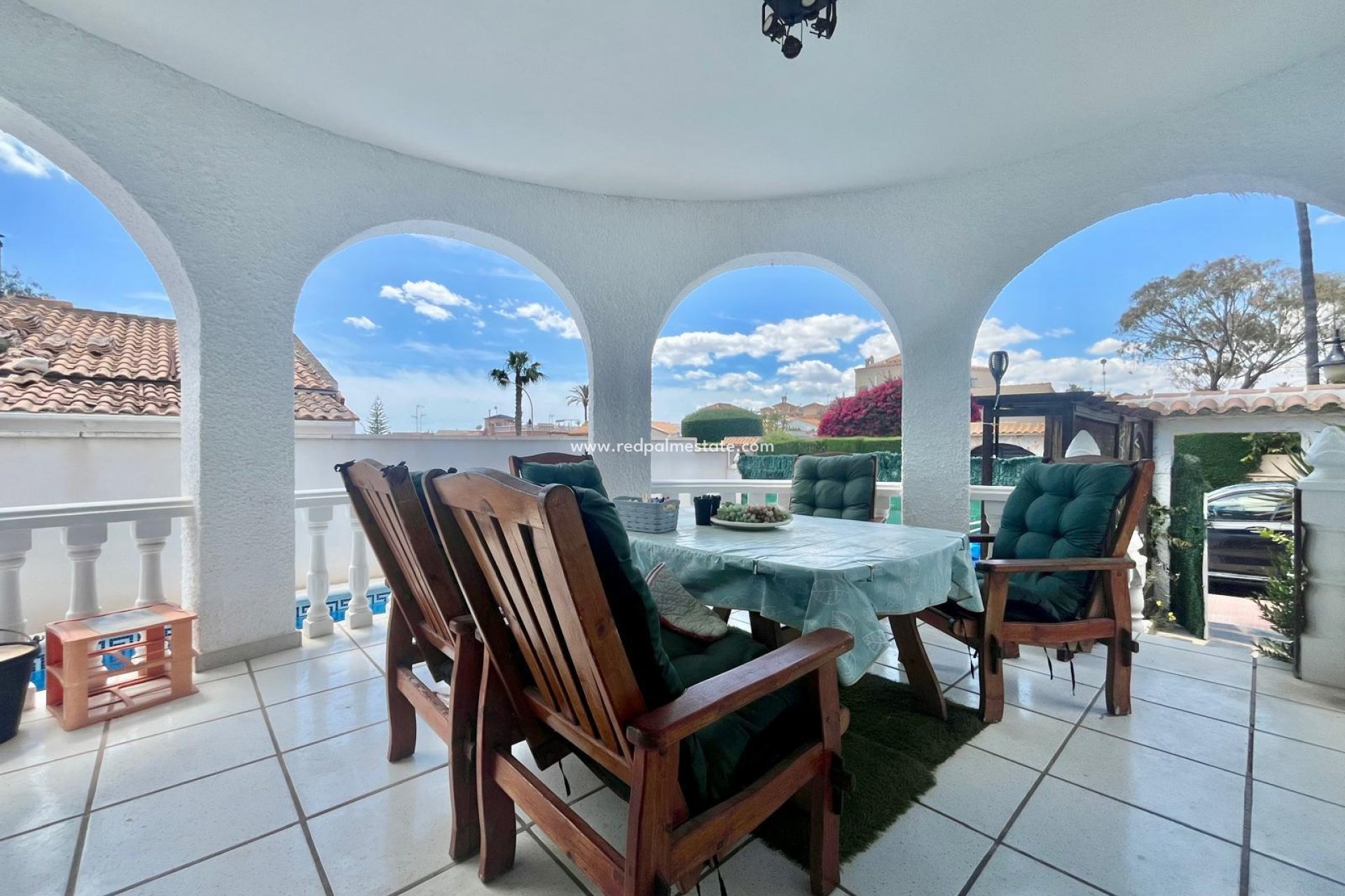 Videresalg - Villa -
Orihuela Costa - La Florida