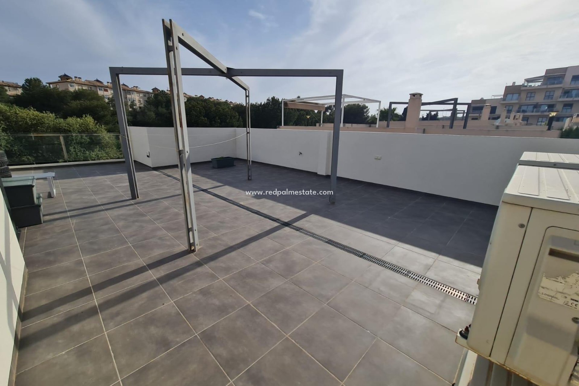 Videresalg - Villa -
Orihuela Costa - La Regia