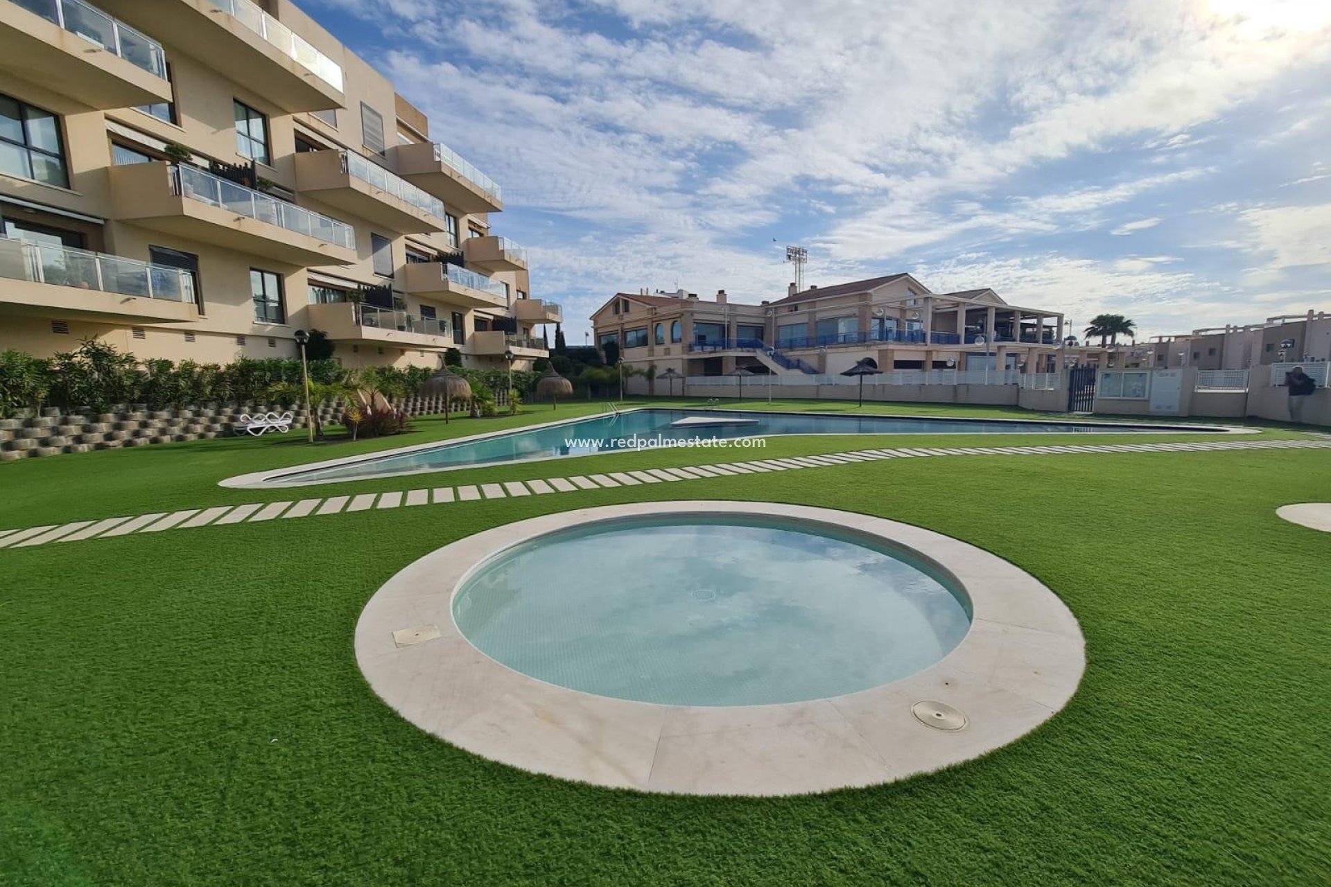 Videresalg - Villa -
Orihuela Costa - La Regia