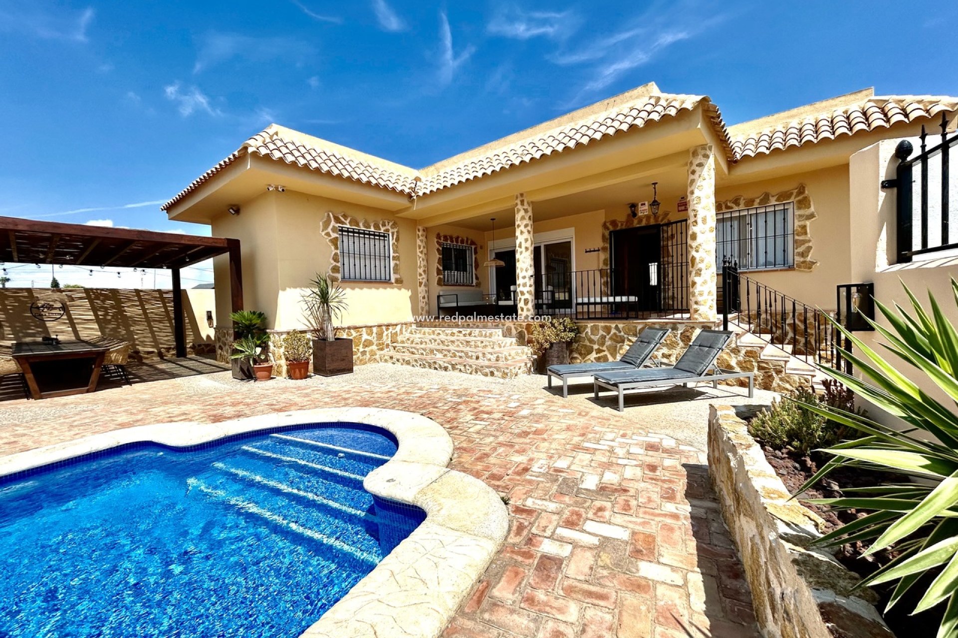 Videresalg - Villa -
Orihuela Costa - La Zenia
