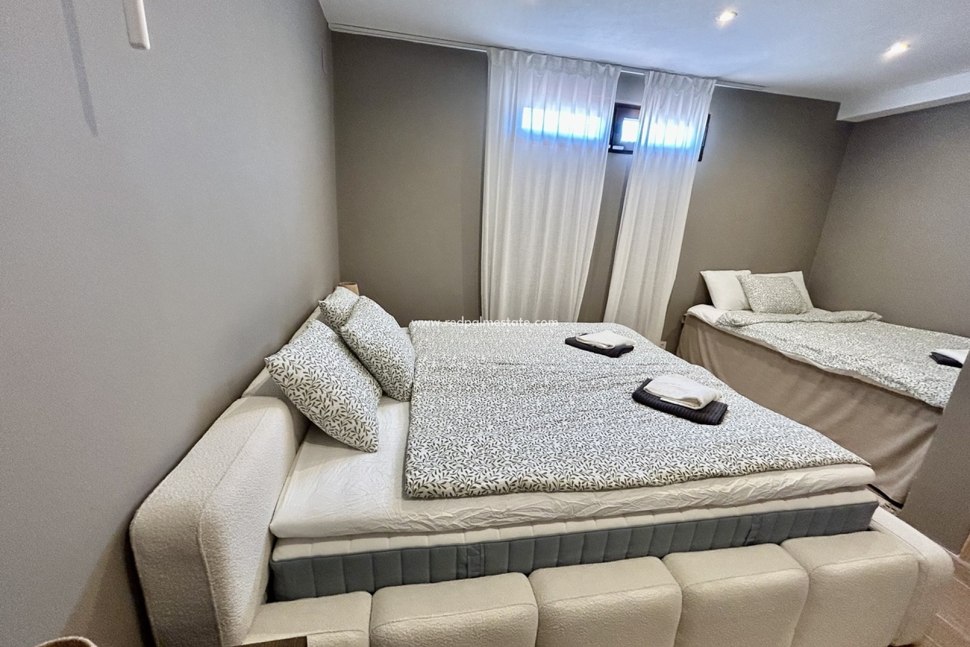 Videresalg - Villa -
Orihuela Costa - La Zenia