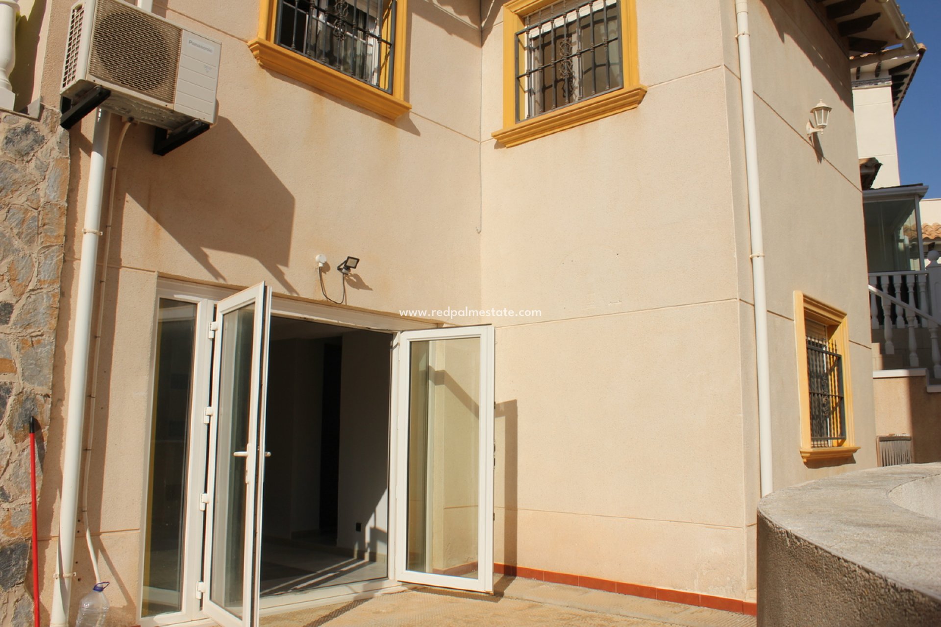 Videresalg - Villa -
Orihuela Costa - La Zenia