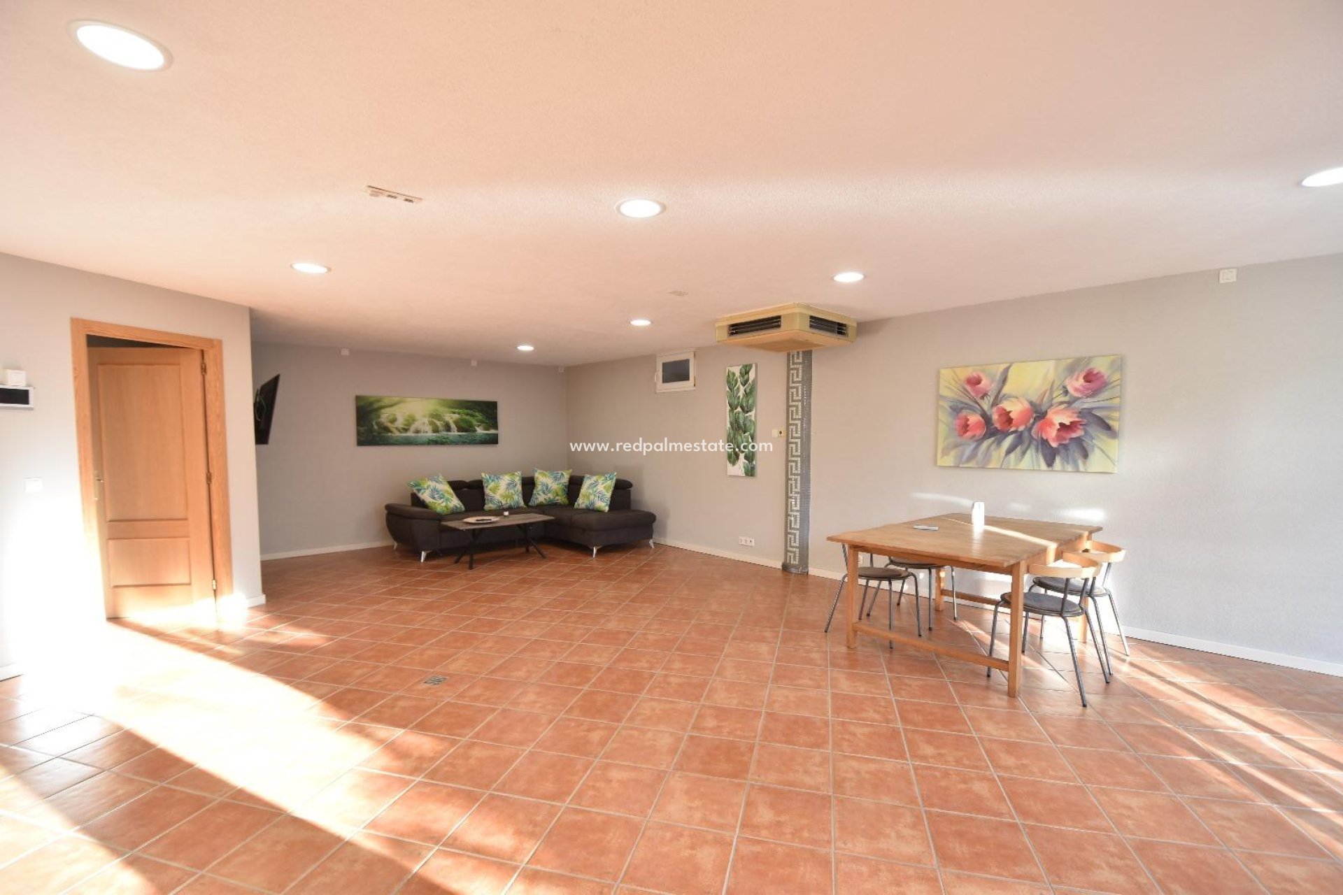 Videresalg - Villa -
Orihuela Costa - La Zenia