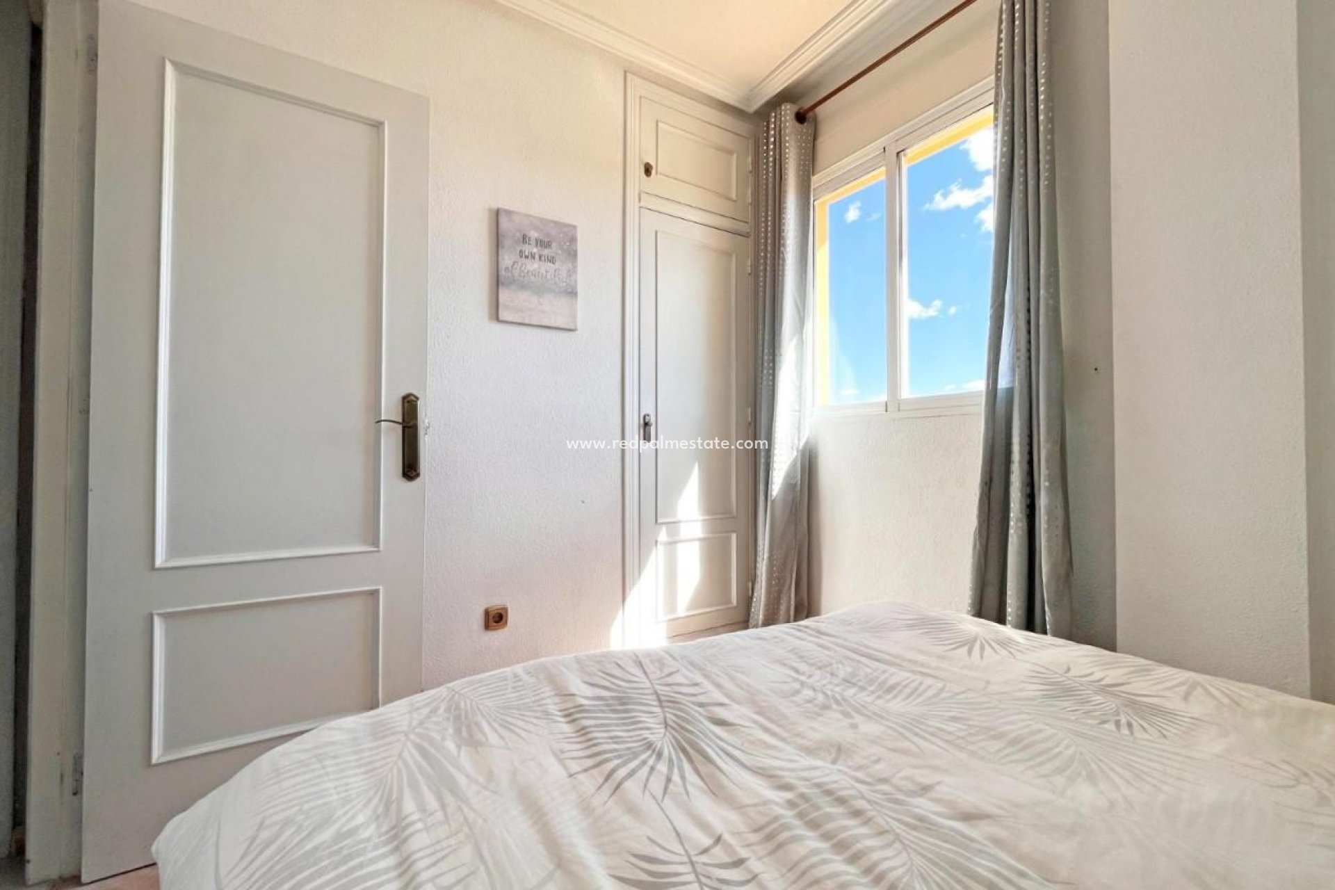 Videresalg - Villa -
Orihuela Costa - La Zenia