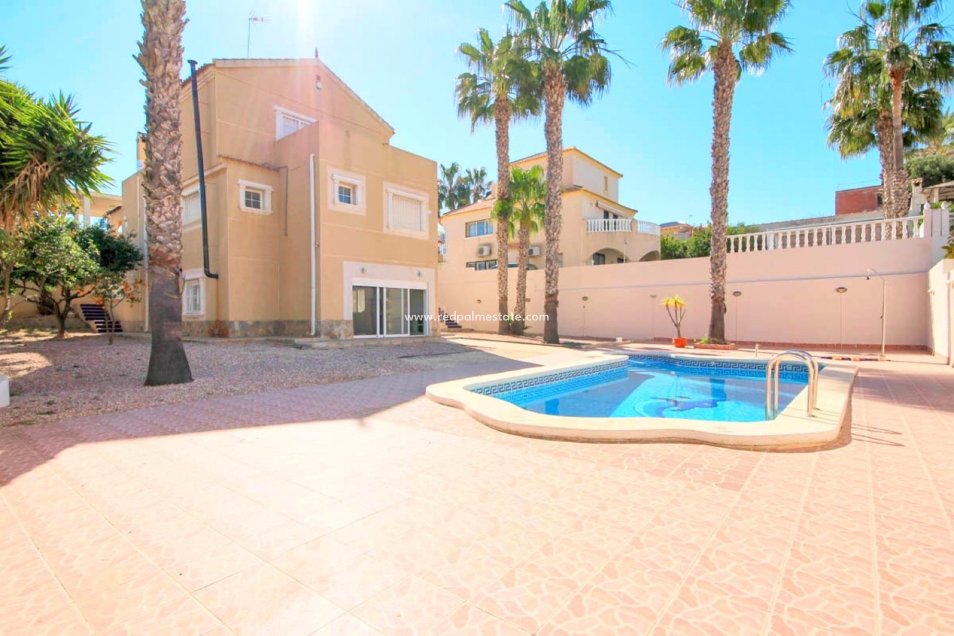 Videresalg - Villa -
Orihuela Costa - La Zenia