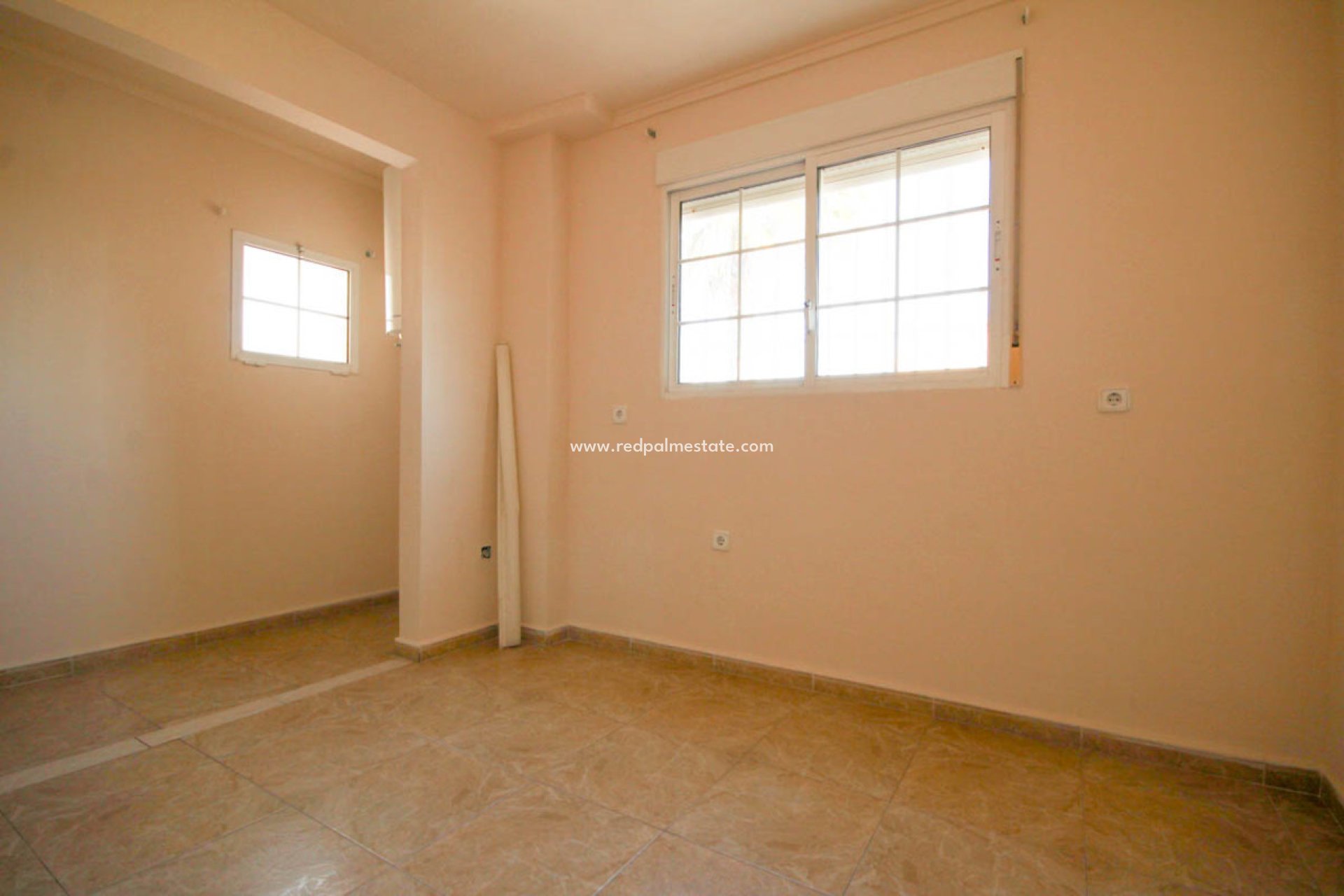 Videresalg - Villa -
Orihuela Costa - La Zenia