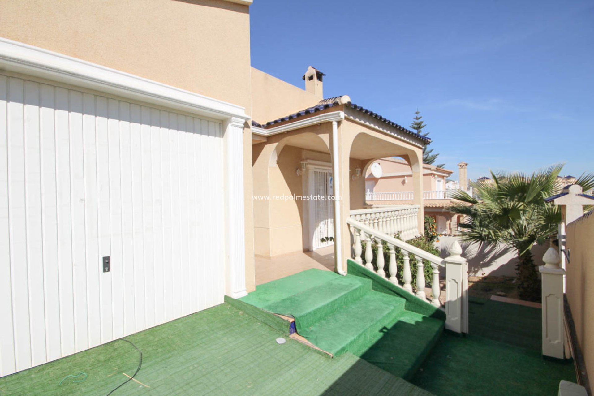 Videresalg - Villa -
Orihuela Costa - La Zenia