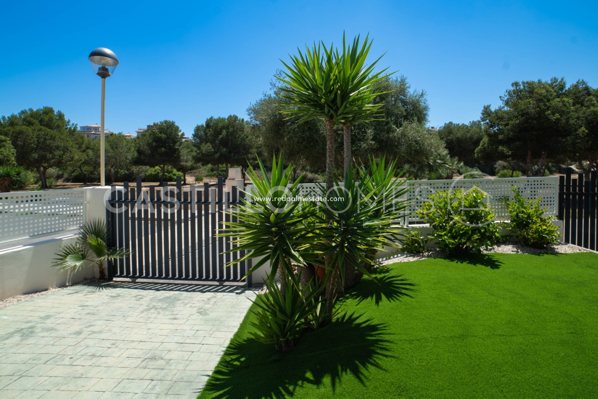 Videresalg - Villa -
Orihuela Costa - La Zenia